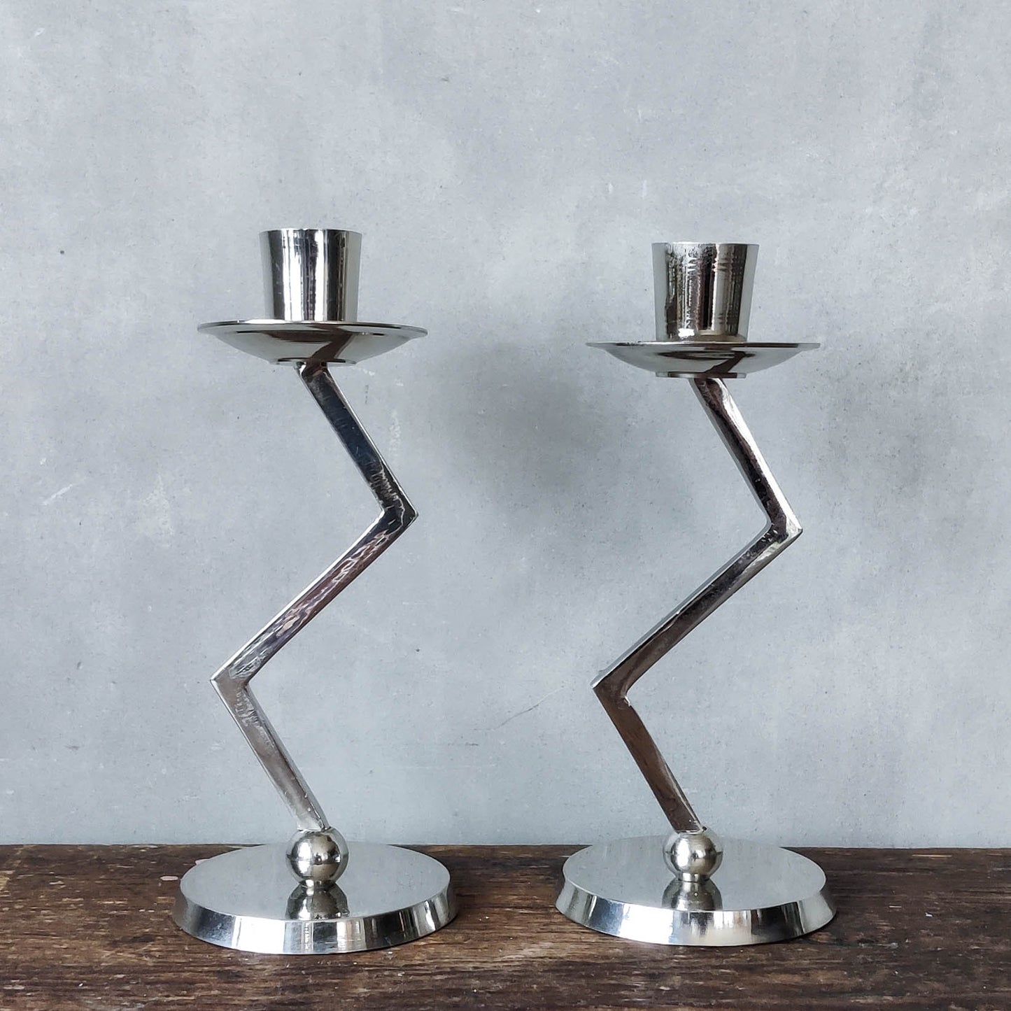 Pair vtg 90s zigzag zig zag postmodern style chrome silver metal candle holders