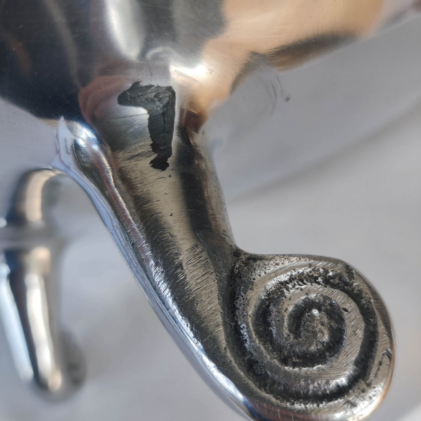 Vintage cast aluminium silver fruit bowl footed centerpiece with spiral feet