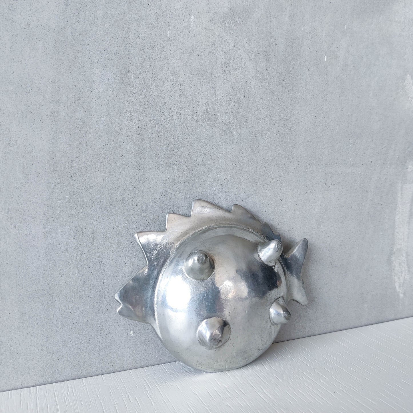 Vintage 1990s cast aluminium silver fish shaped vide poche dish catchall footed