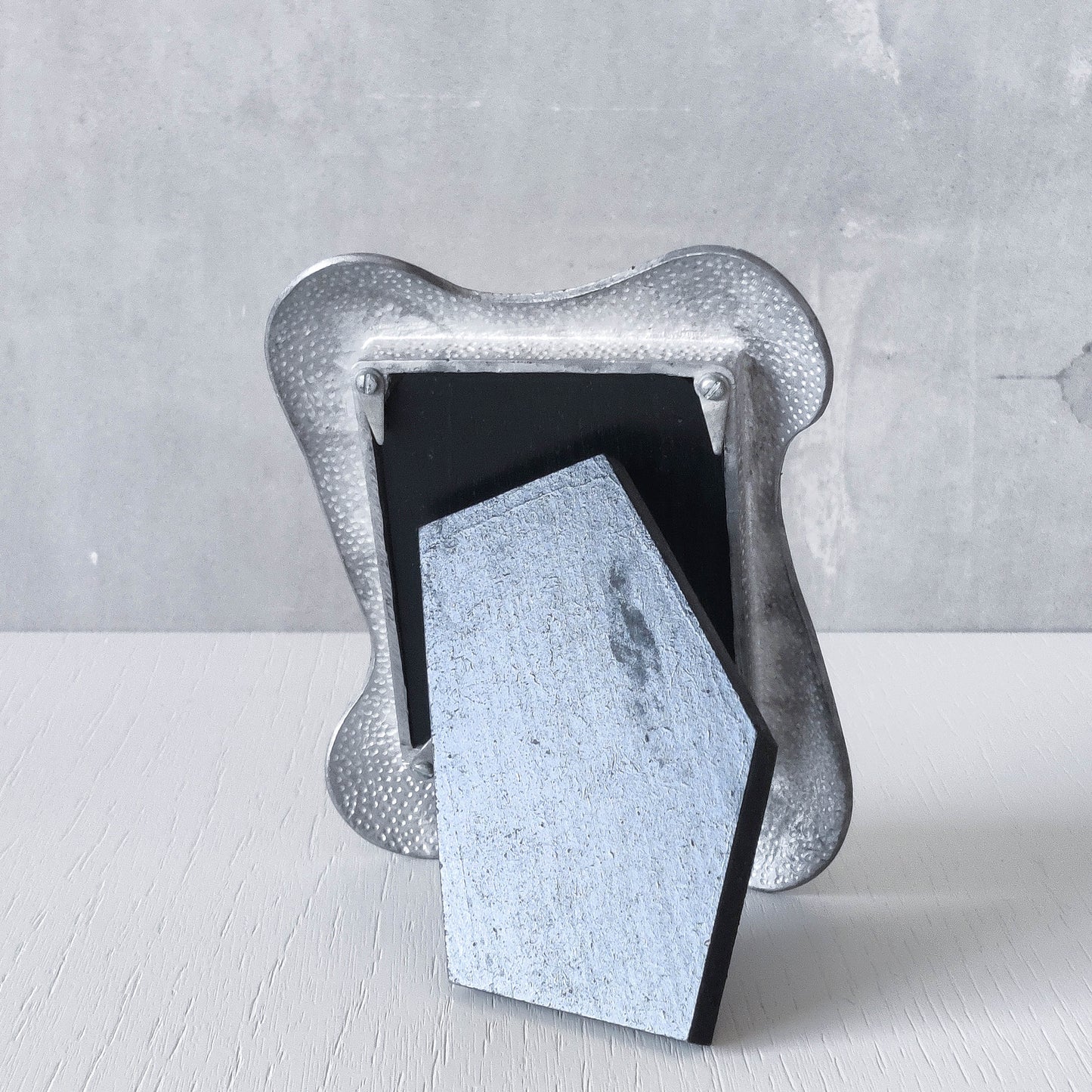 Vintage 1990s wavy pewter chunky organic modernist form picture photo frame