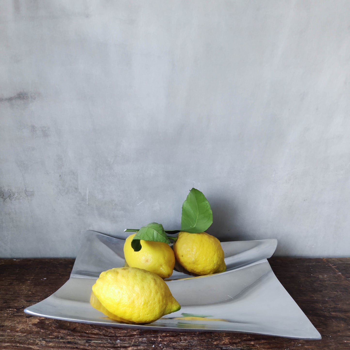 Vintage 00s cast aluminium plate platter sculptural dish vide poche