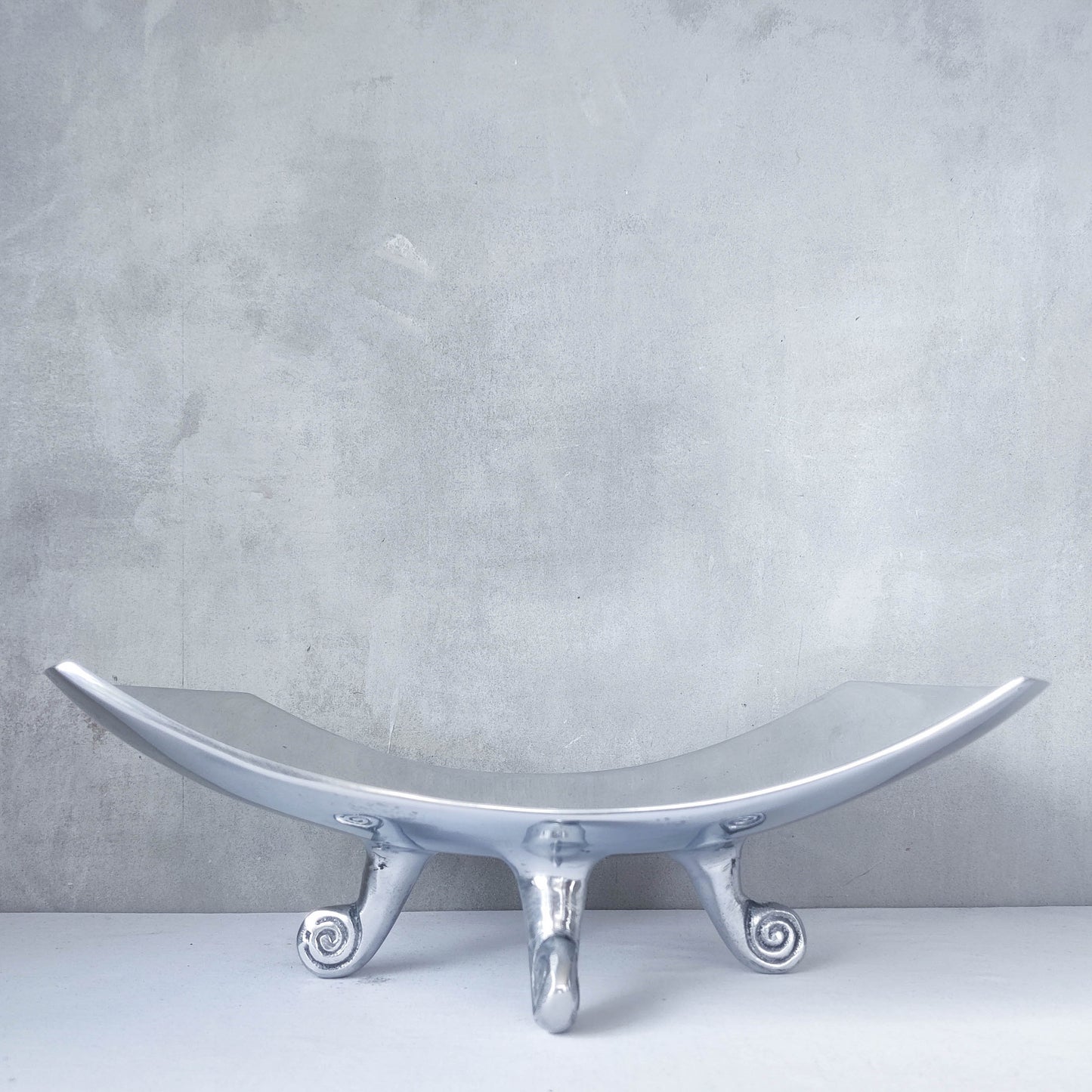 Vintage cast aluminium silver fruit bowl footed centerpiece with spiral feet