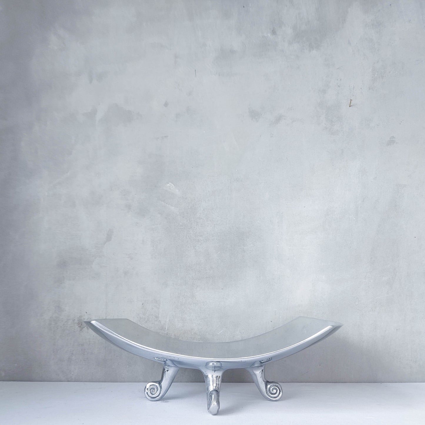 Vintage cast aluminium silver fruit bowl footed centerpiece with spiral feet