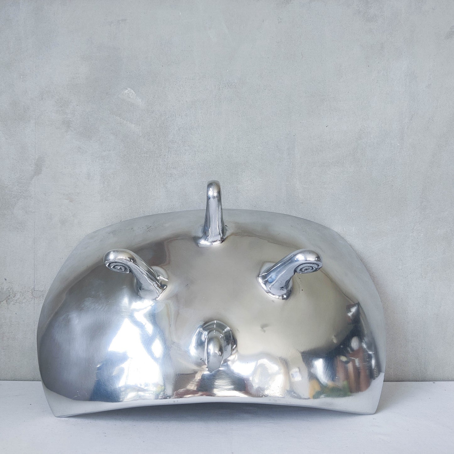 Vintage cast aluminium silver fruit bowl footed centerpiece with spiral feet