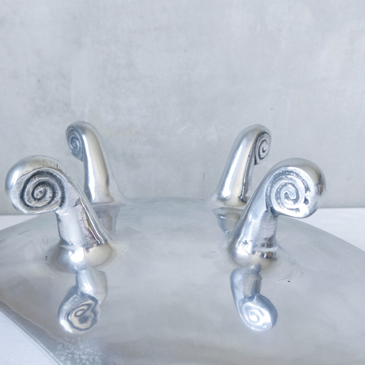 Vintage cast aluminium silver fruit bowl footed centerpiece with spiral feet