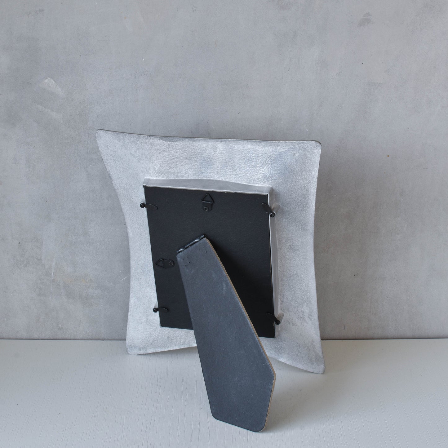 Vintage 1999 Havla Ikea cast metal wavy postmodern style photo picture frame