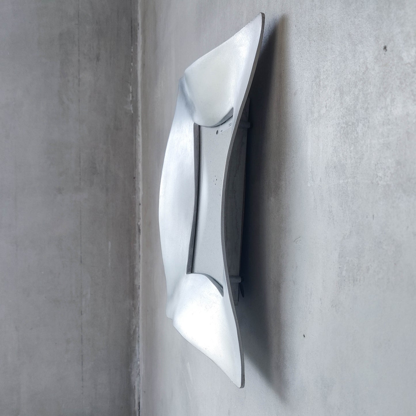 Vintage 1999 Havla Ikea cast metal wavy postmodern style photo picture frame