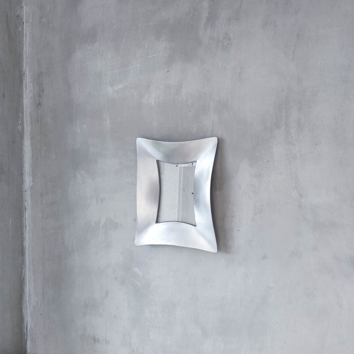 Vintage 1999 Havla Ikea cast metal wavy postmodern style photo picture frame