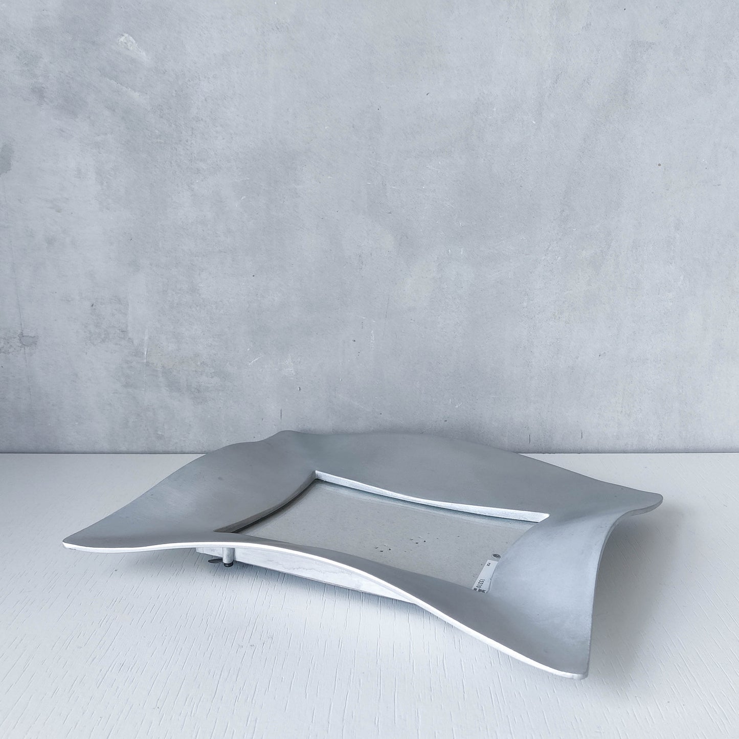 Vintage 1999 Havla Ikea cast metal wavy postmodern style photo picture frame