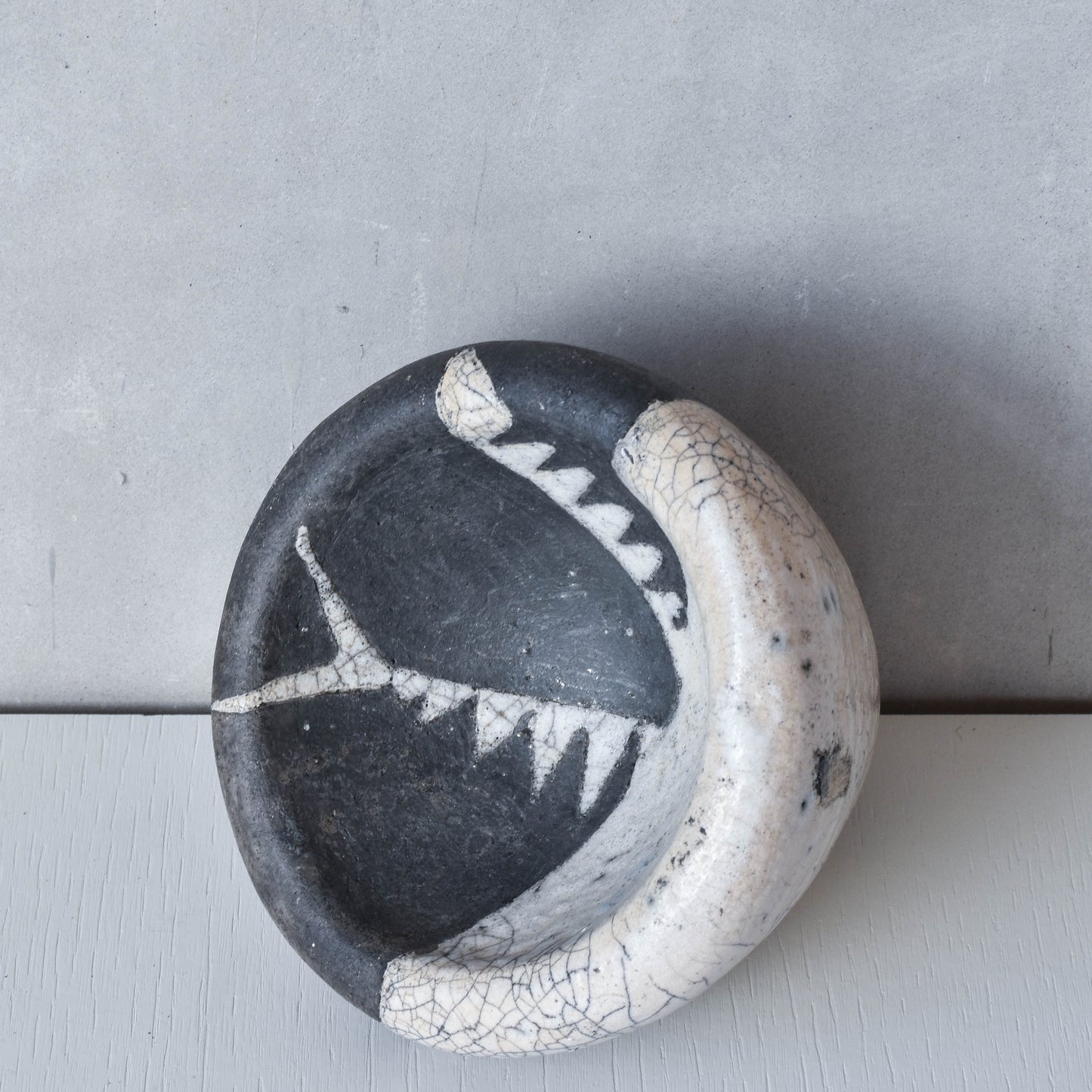 Japanese style artist made moulded bowl pot black white raku crackle stamped AK