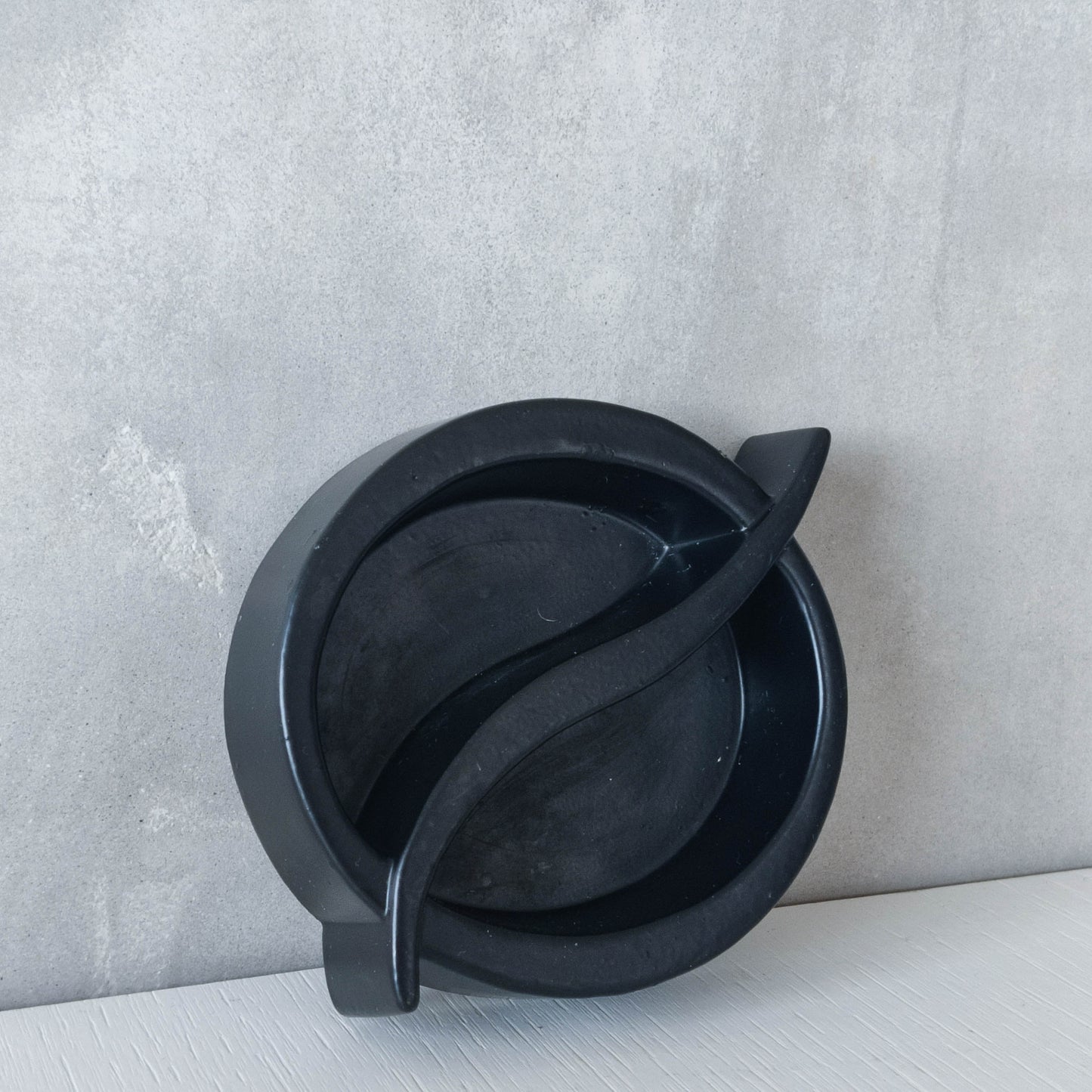 Quaglino's Q ashtray Terence Conran 1990s black powder coated aluminium London