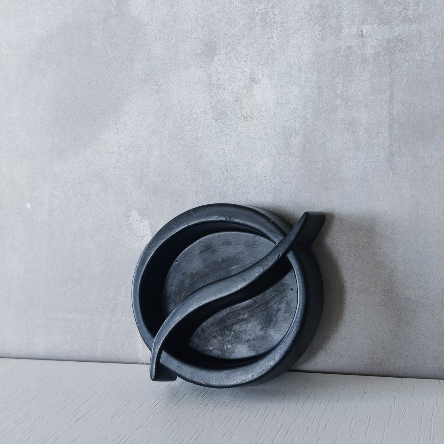 Quaglino's Q ashtray Terence Conran 1990s black powder coated aluminium London