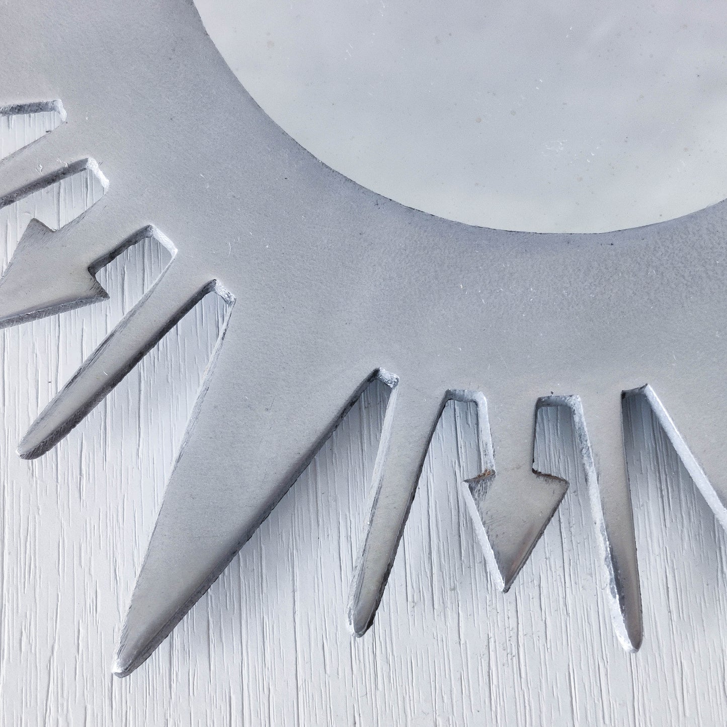 Vintage 1990s sunburst sun celestial cast aluminium silver metal wall mirror