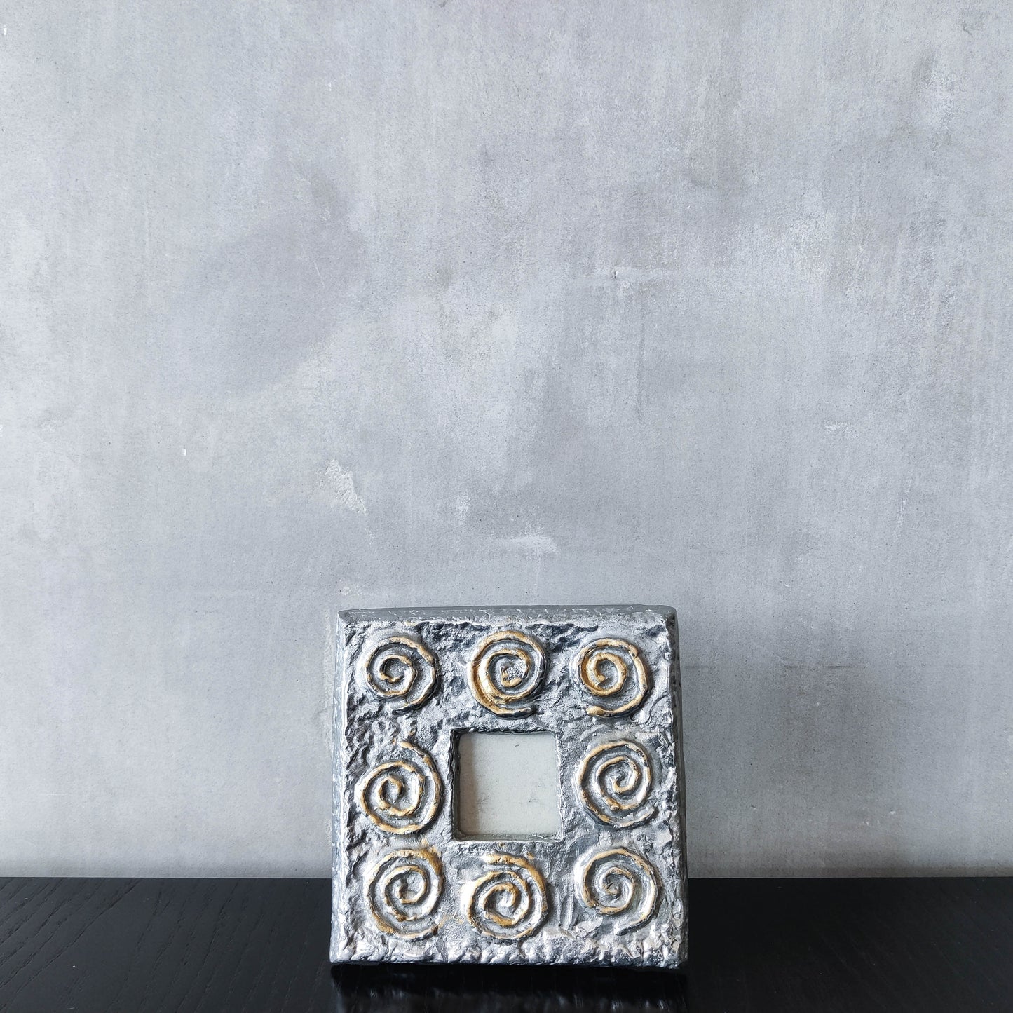 Vintage 1990s chunky sculptural textured spiral embossed metal photo frame