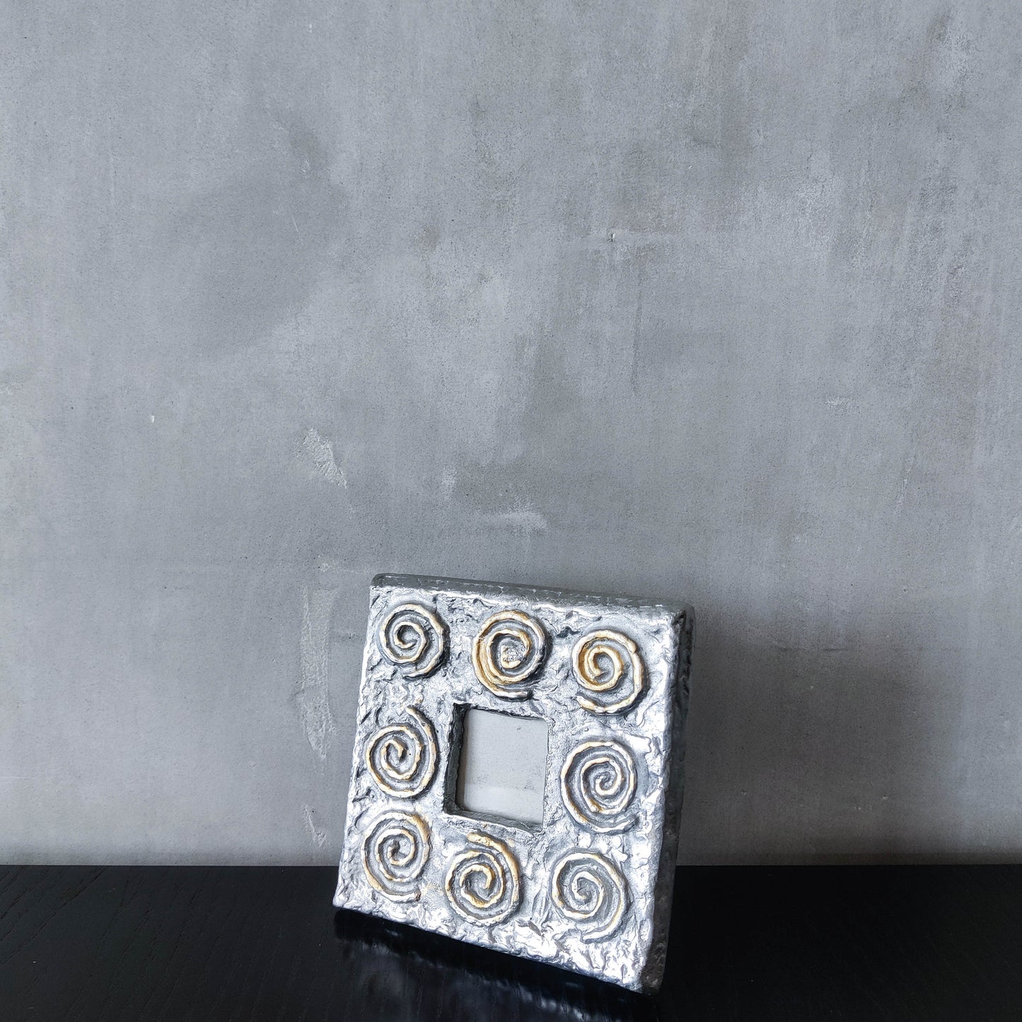 Vintage 1990s chunky sculptural textured spiral embossed metal photo frame