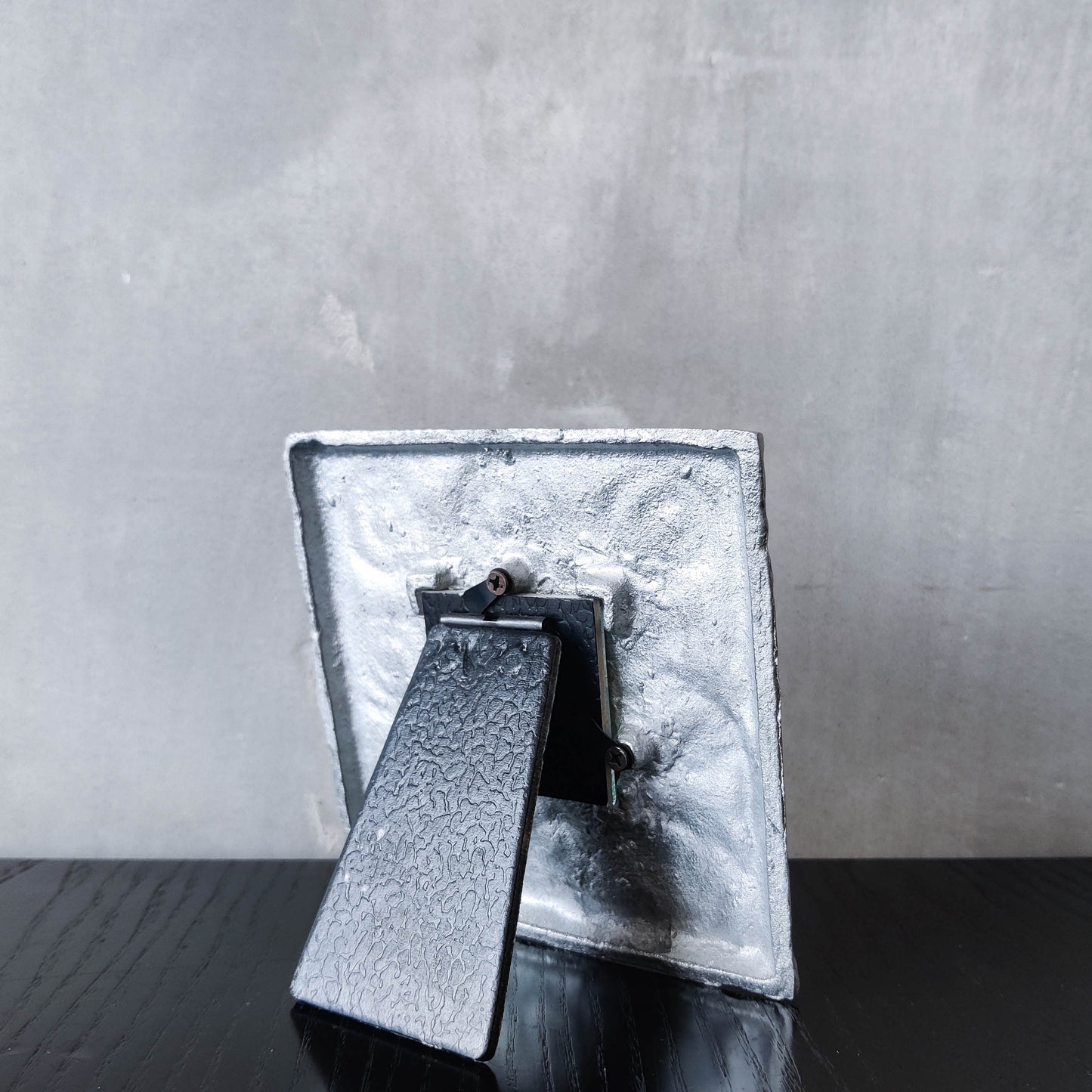 Vintage 1990s chunky sculptural textured spiral embossed metal photo frame