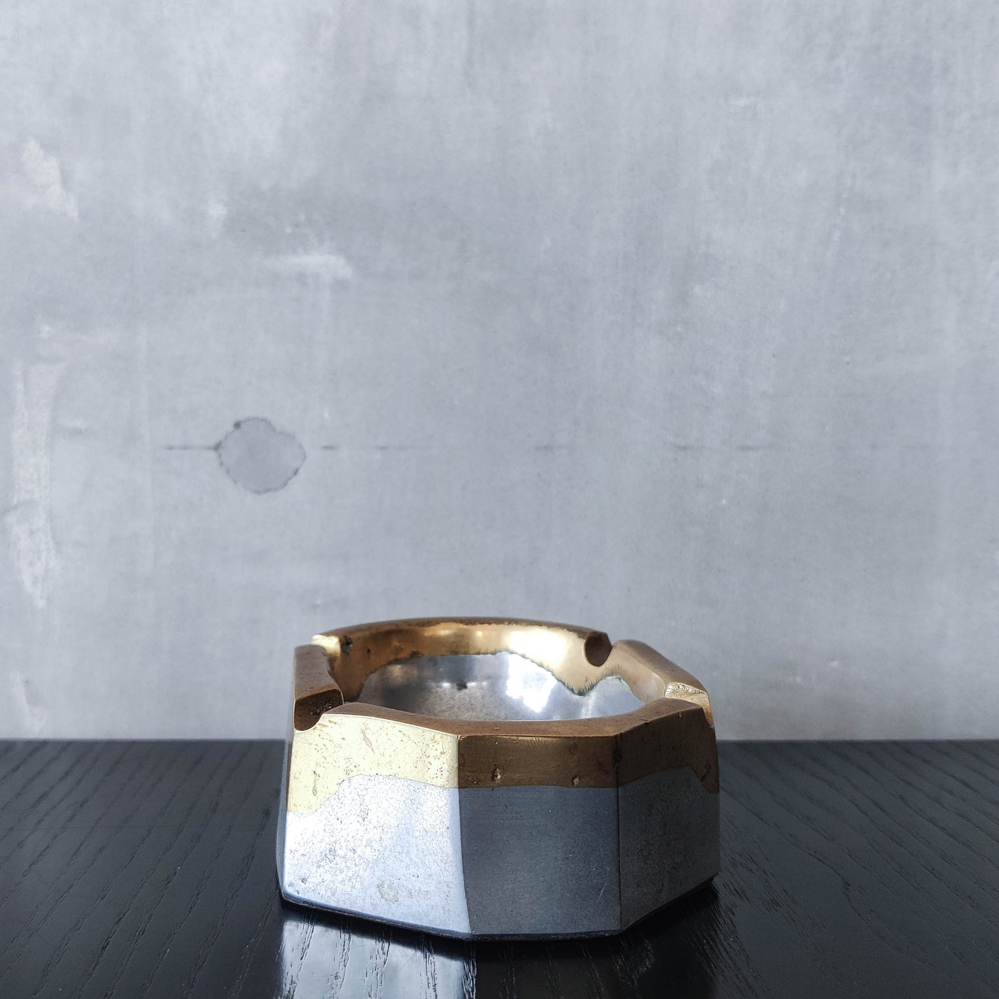 Vintage 70s/80s David Marshall Disenos brutalist cast aluminium brass ashtray