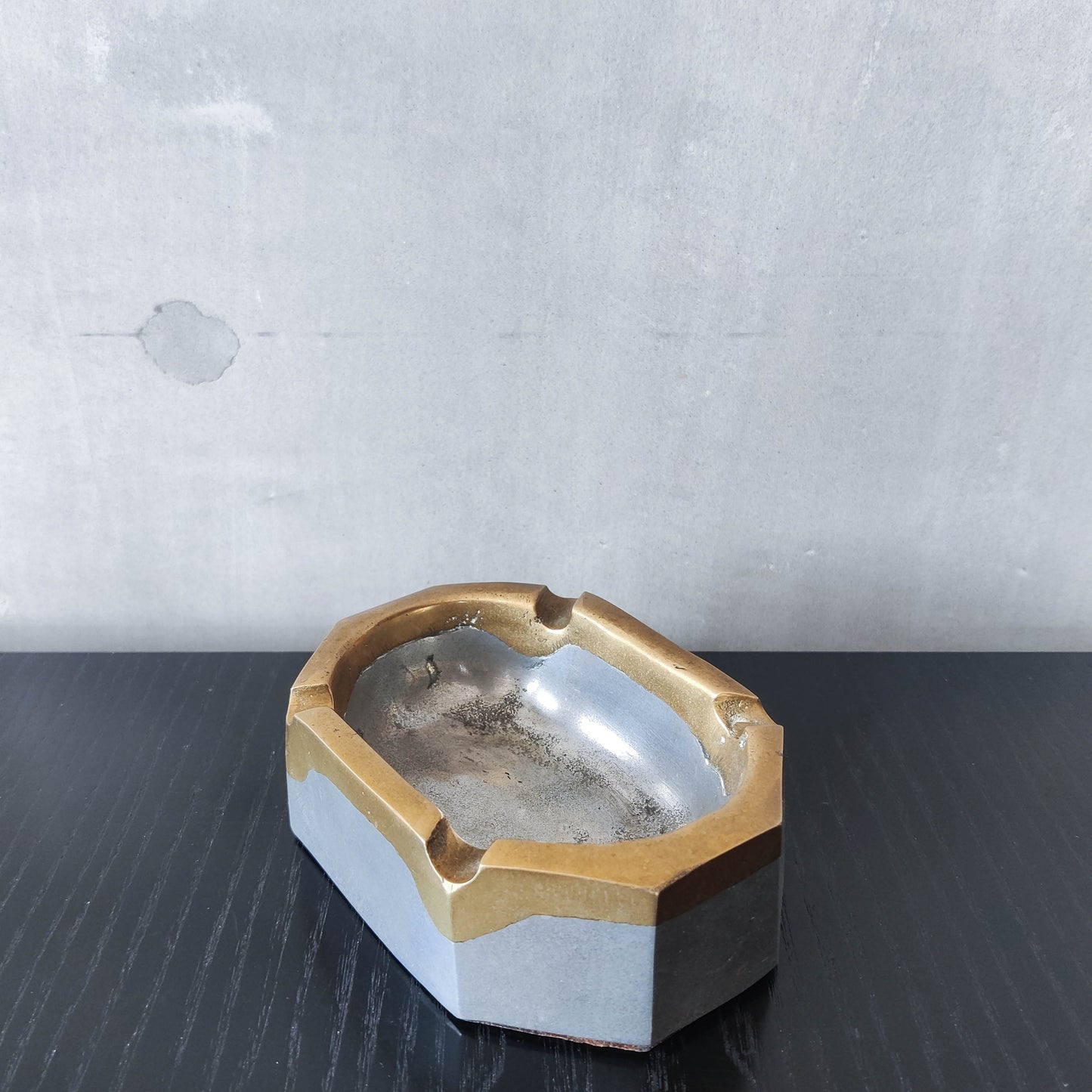 Vintage 70s/80s David Marshall Disenos brutalist cast aluminium brass ashtray