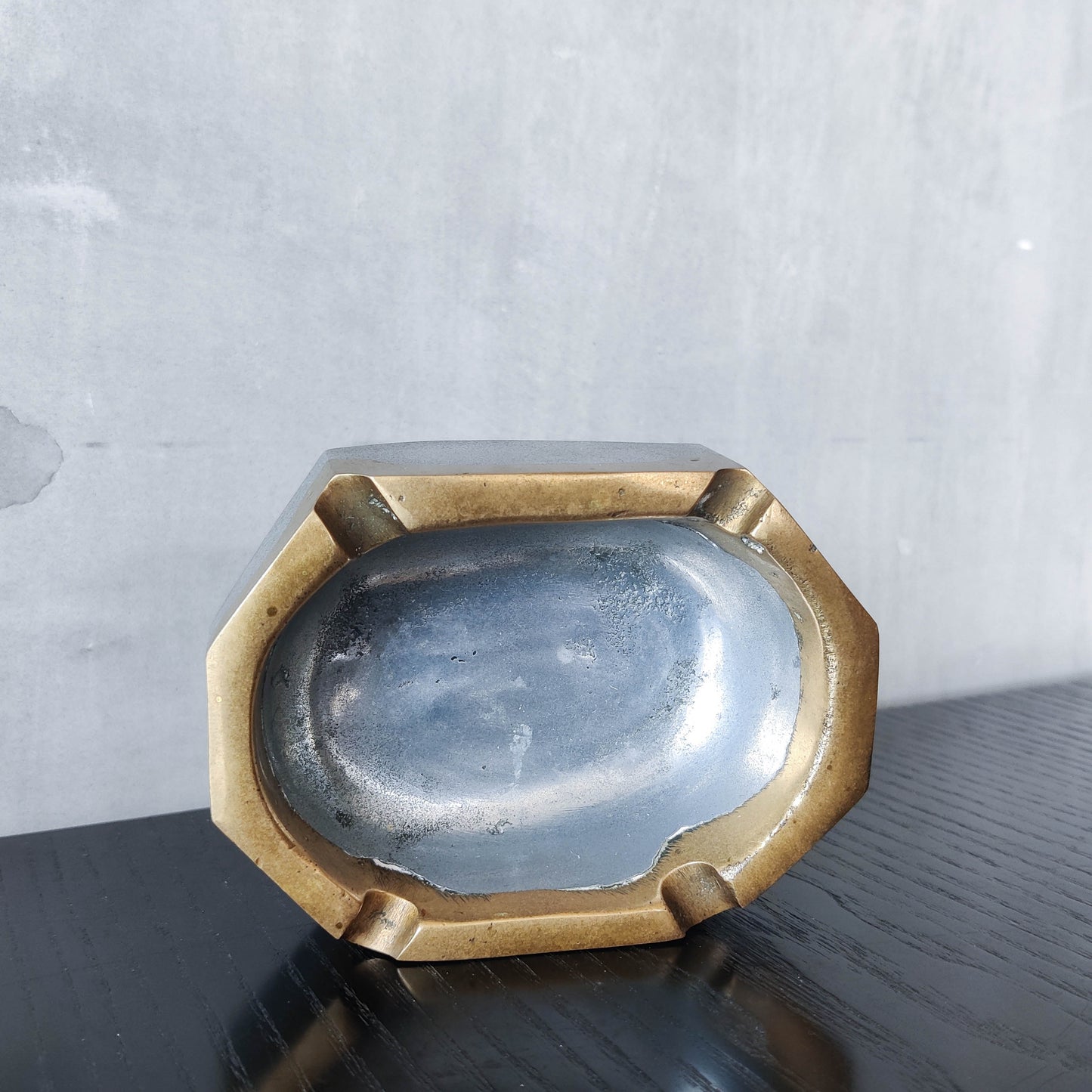 Vintage 70s/80s David Marshall Disenos brutalist cast aluminium brass ashtray