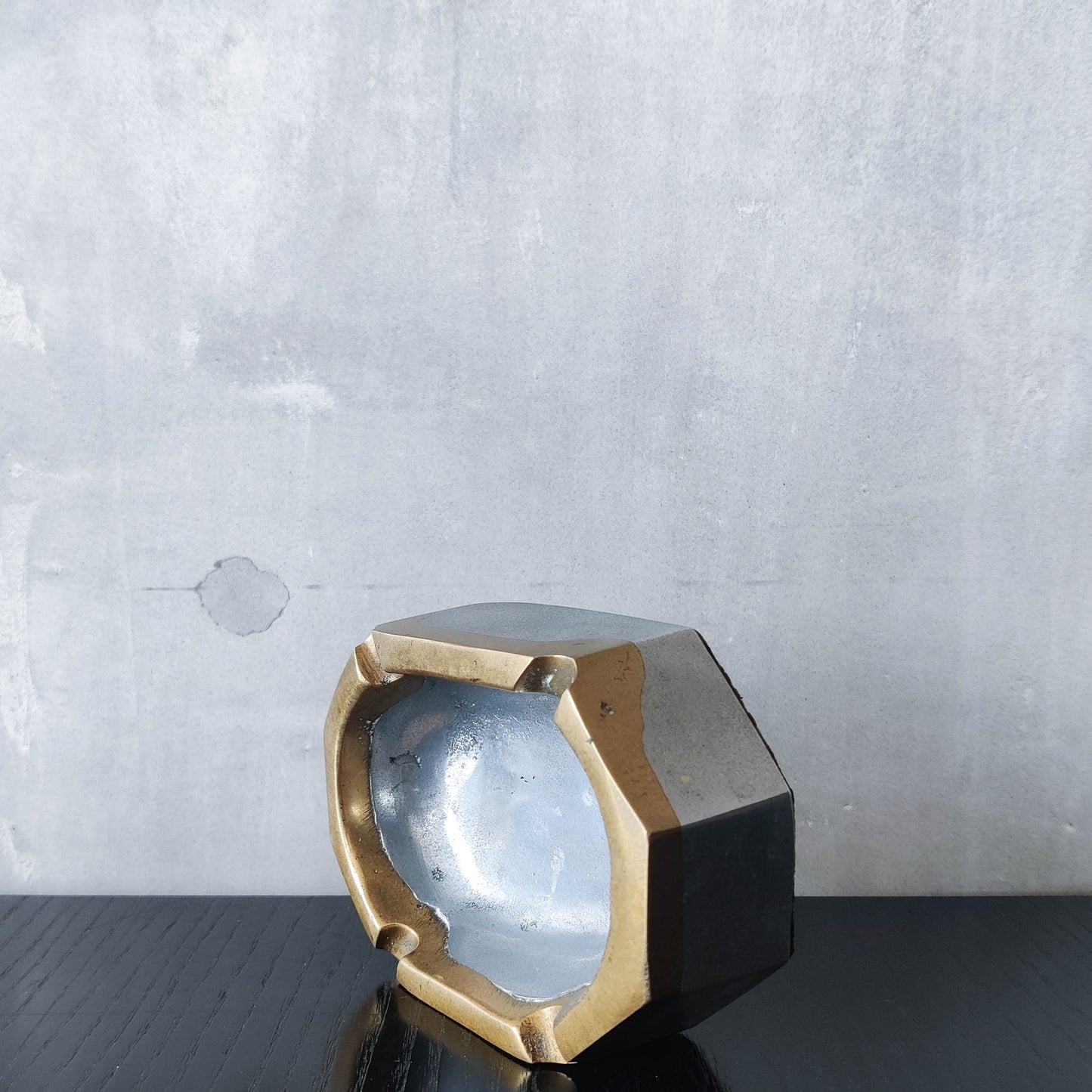 Vintage 70s/80s David Marshall Disenos brutalist cast aluminium brass ashtray