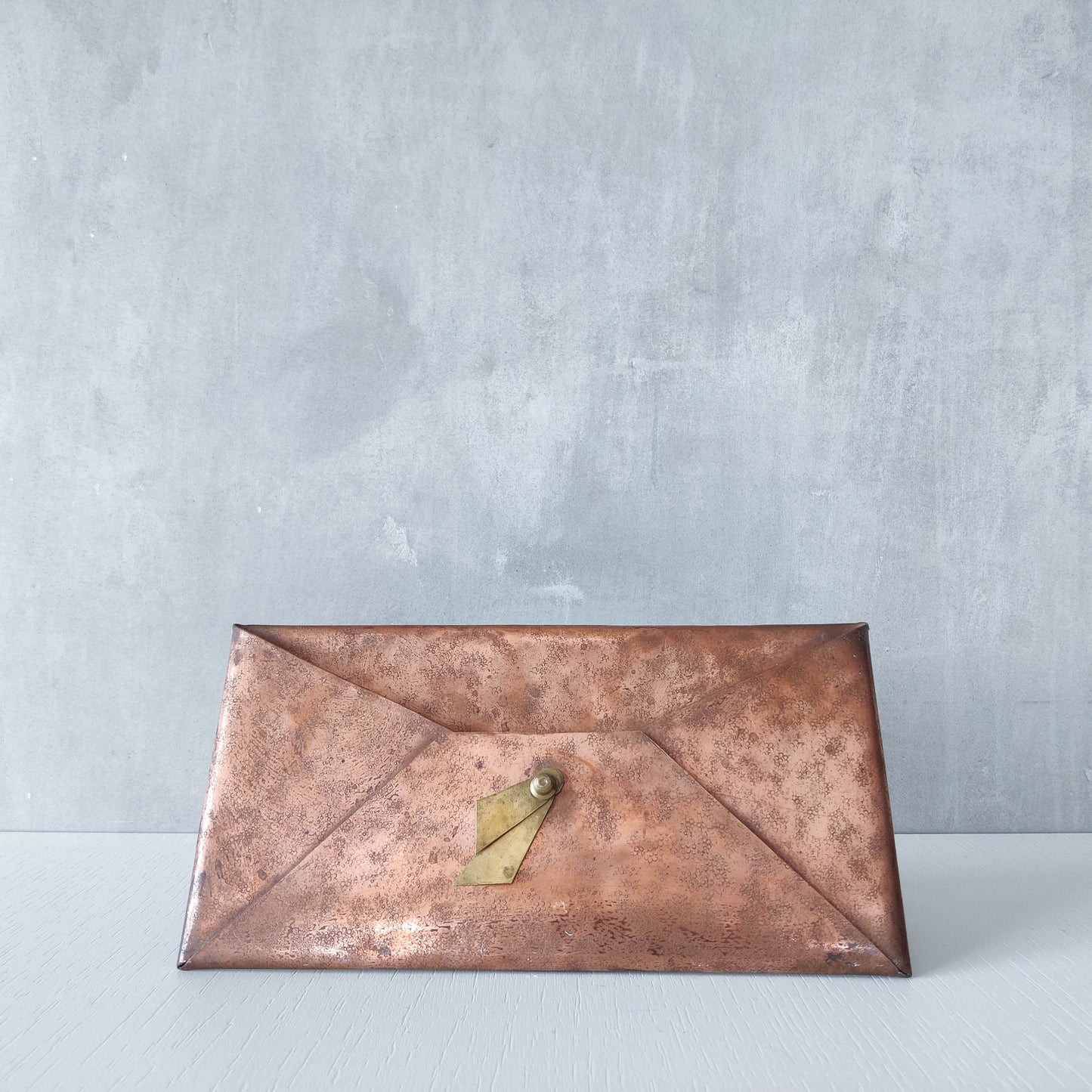 Vintage copper brass hammered Arts & Crafts style letter holder envelope shaped