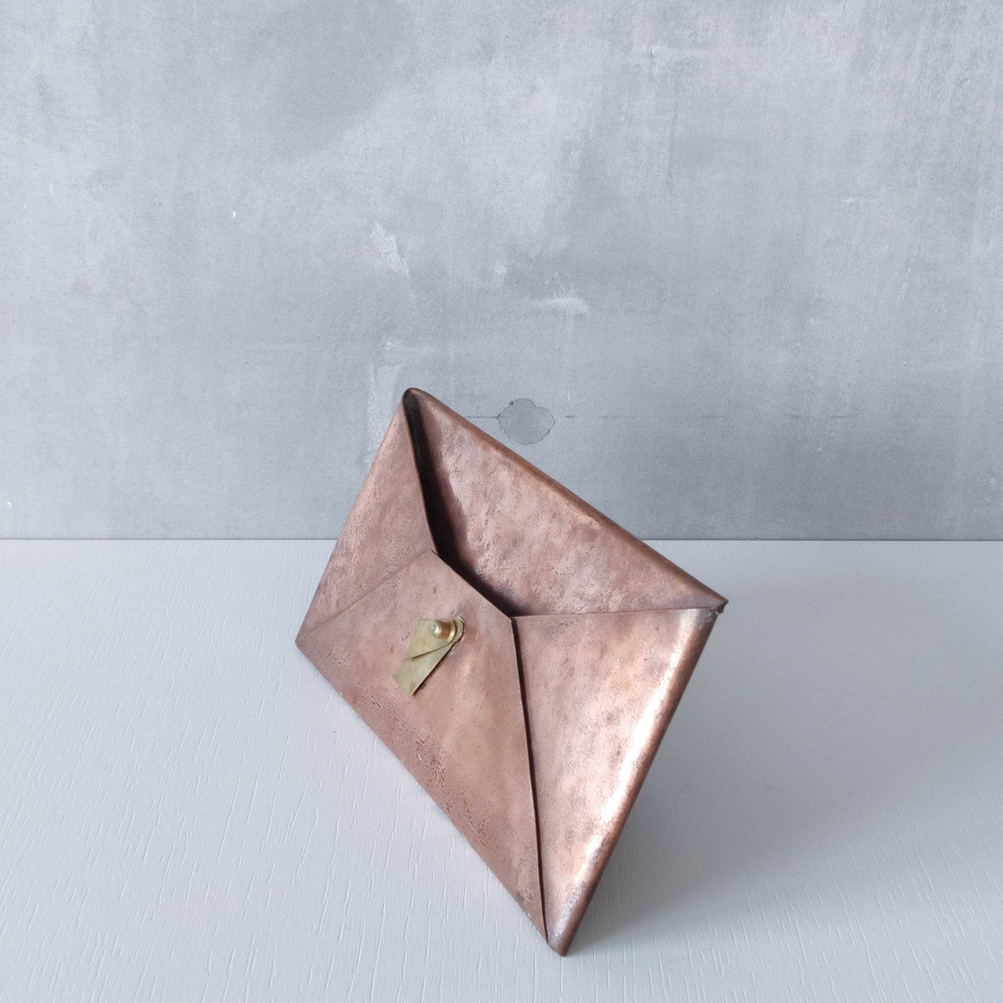 Vintage copper brass hammered Arts & Crafts style letter holder envelope shaped