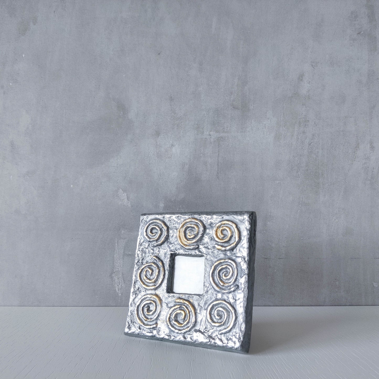 Vintage 1990s chunky sculptural textured spiral embossed metal photo frame