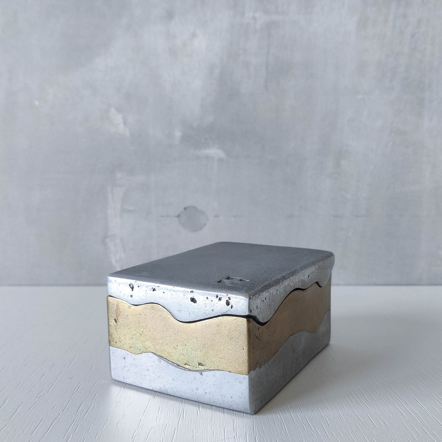 Vintage 70s/80s David Marshall Disenos brutalist cast aluminium and brass jewellery trinket lidded box