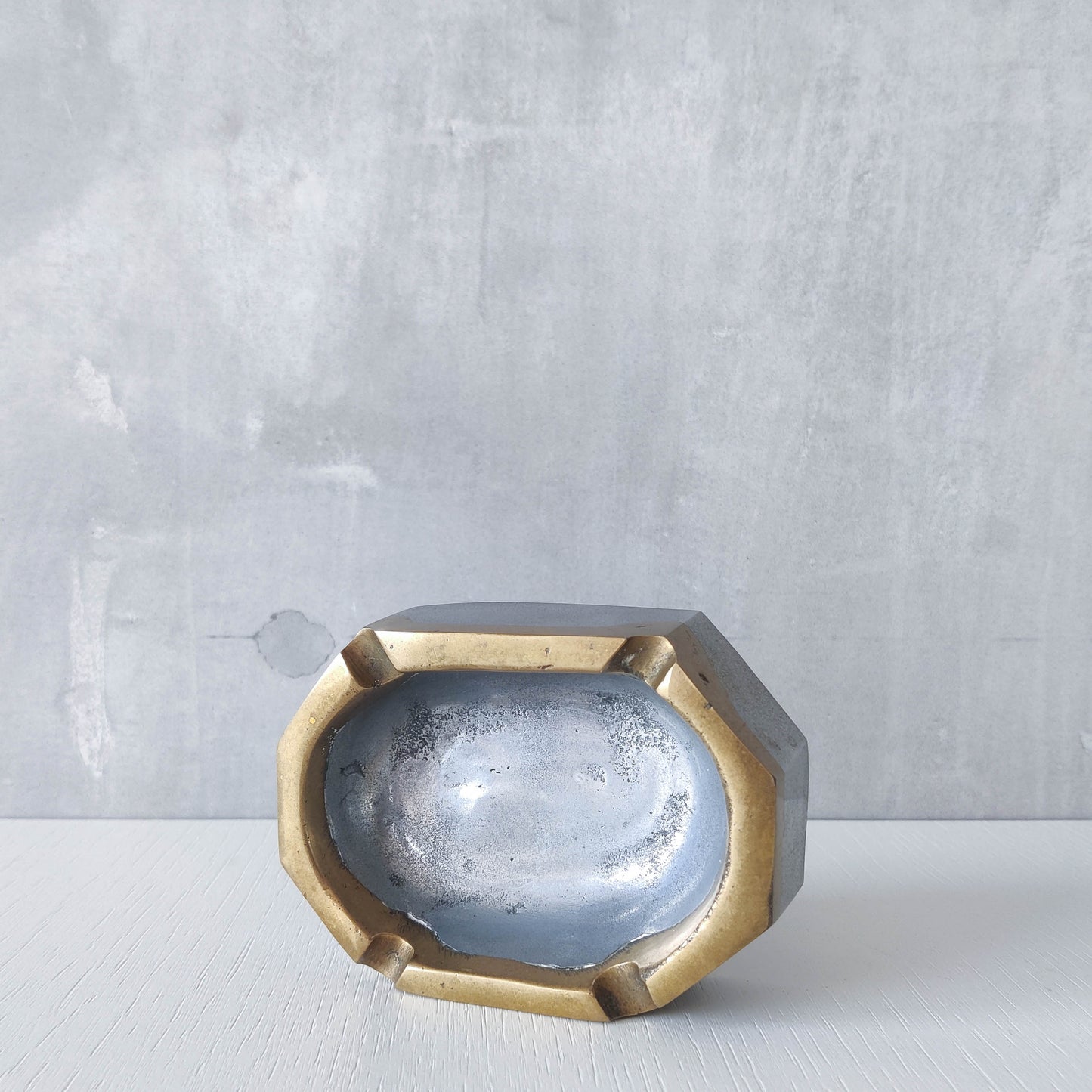 Vintage 70s/80s David Marshall Disenos brutalist cast aluminium brass ashtray