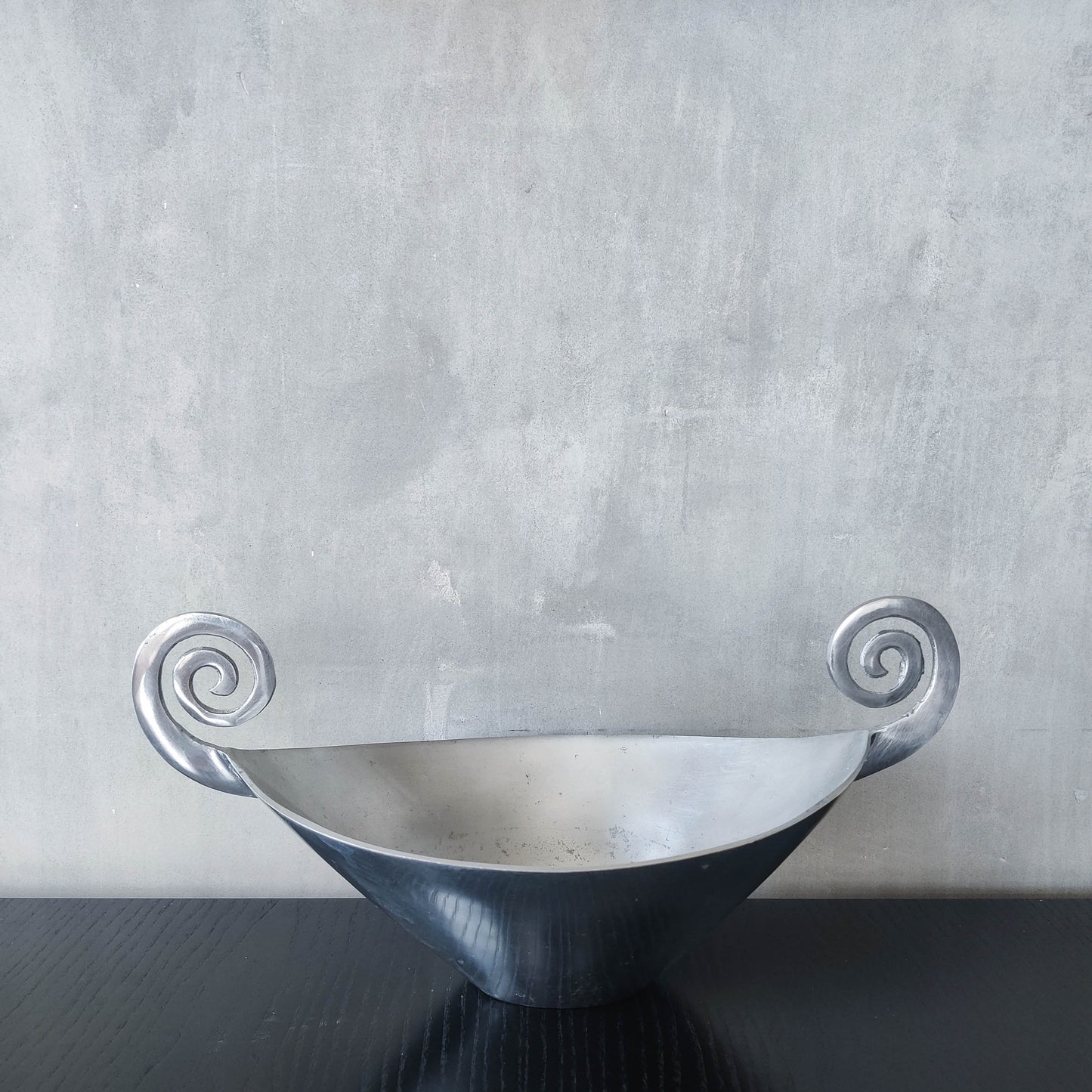 Vintage 90s cast aluminium spiral handled fruit bowl dish centrepiece silver
