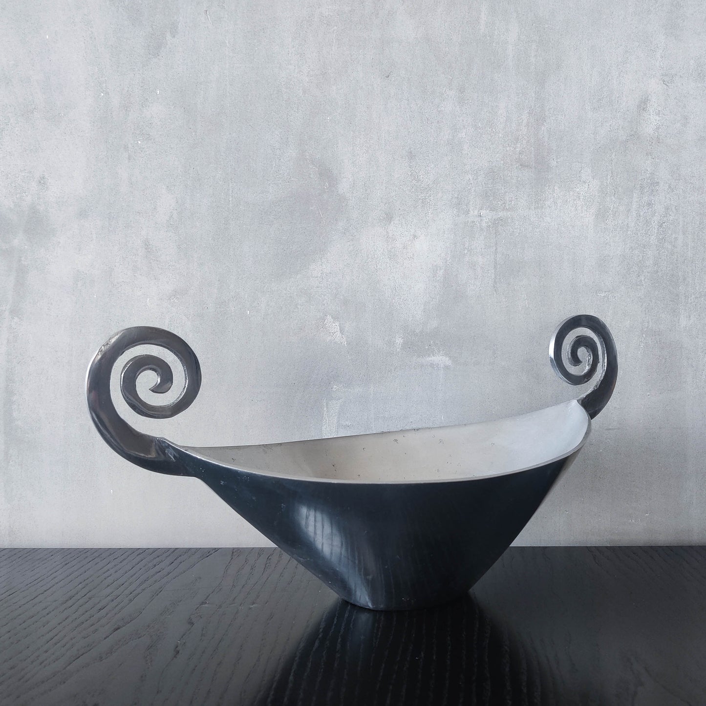 Vintage 90s cast aluminium spiral handled fruit bowl dish centrepiece silver