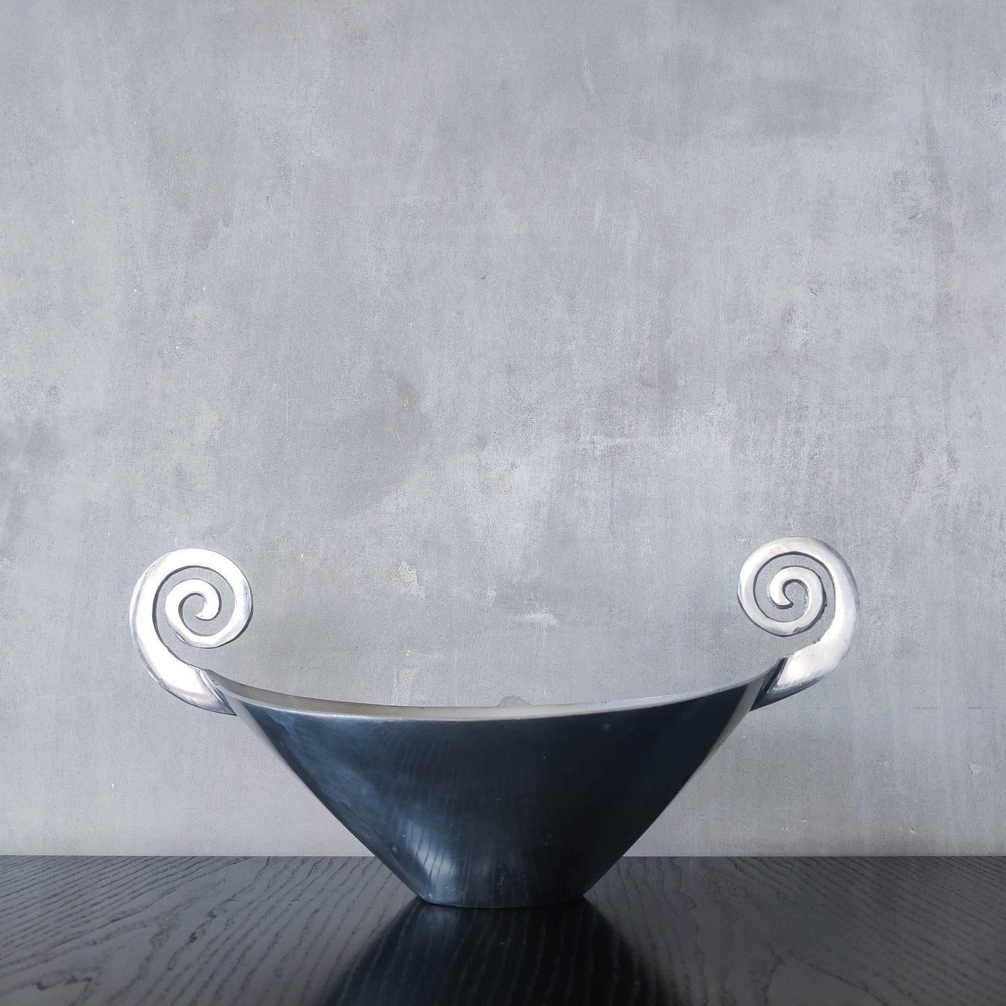 Vintage 90s cast aluminium spiral handled fruit bowl dish centrepiece silver