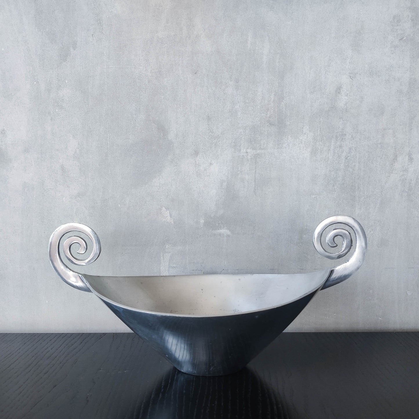 Vintage 90s cast aluminium spiral handled fruit bowl dish centrepiece silver