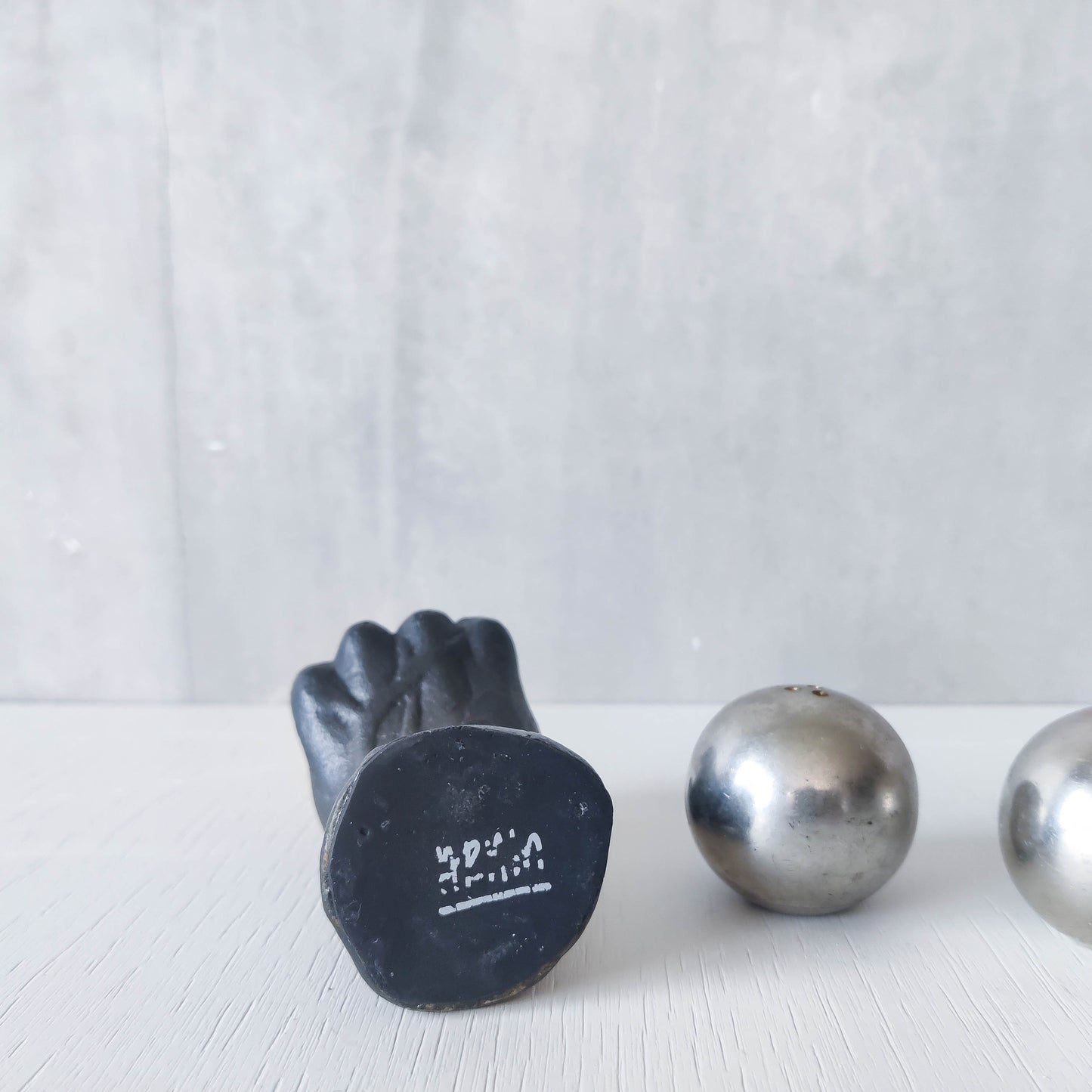 Vintage whimsical pop art Michael Aram salt & pepper shaker metal barbell hand