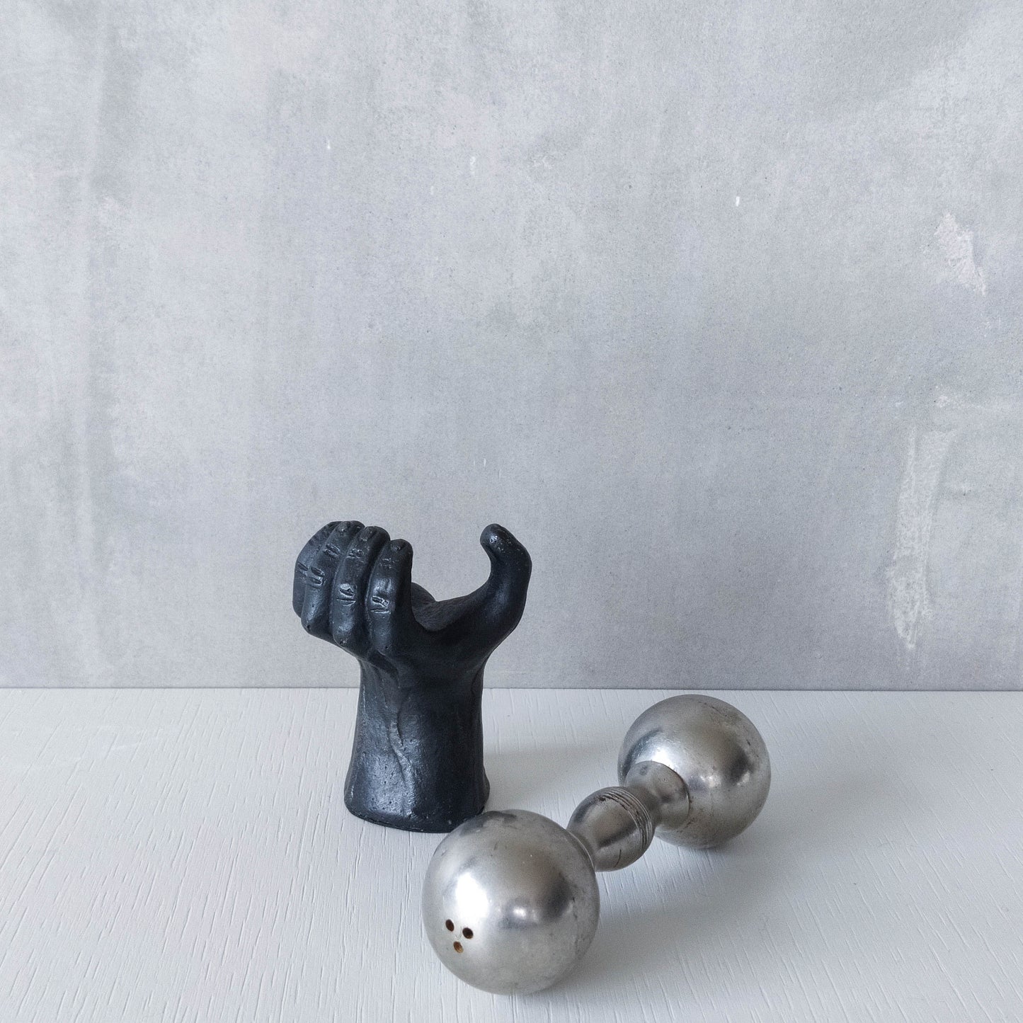 Vintage whimsical pop art Michael Aram salt & pepper shaker metal barbell hand
