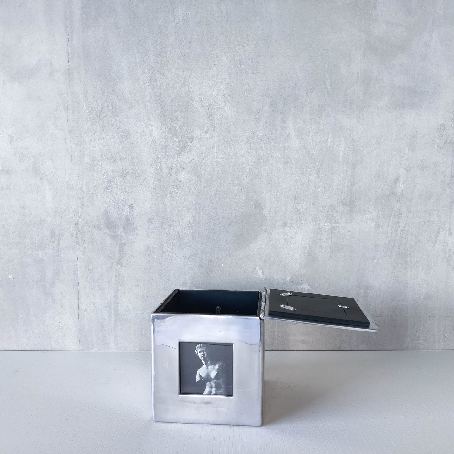 Vintage 00s heavy chunky cast aluminium photo frame box cube