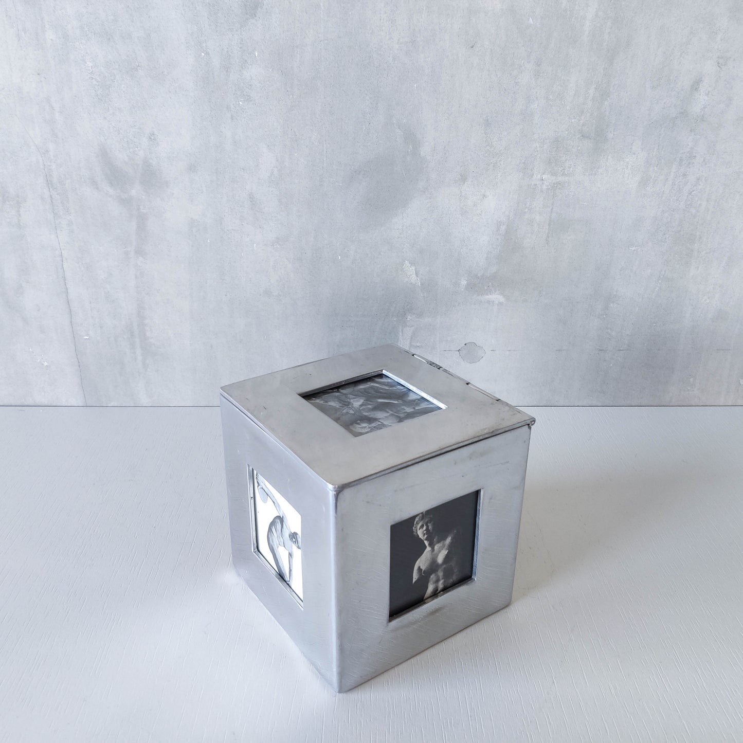 Vintage 00s heavy chunky cast aluminium photo frame box cube
