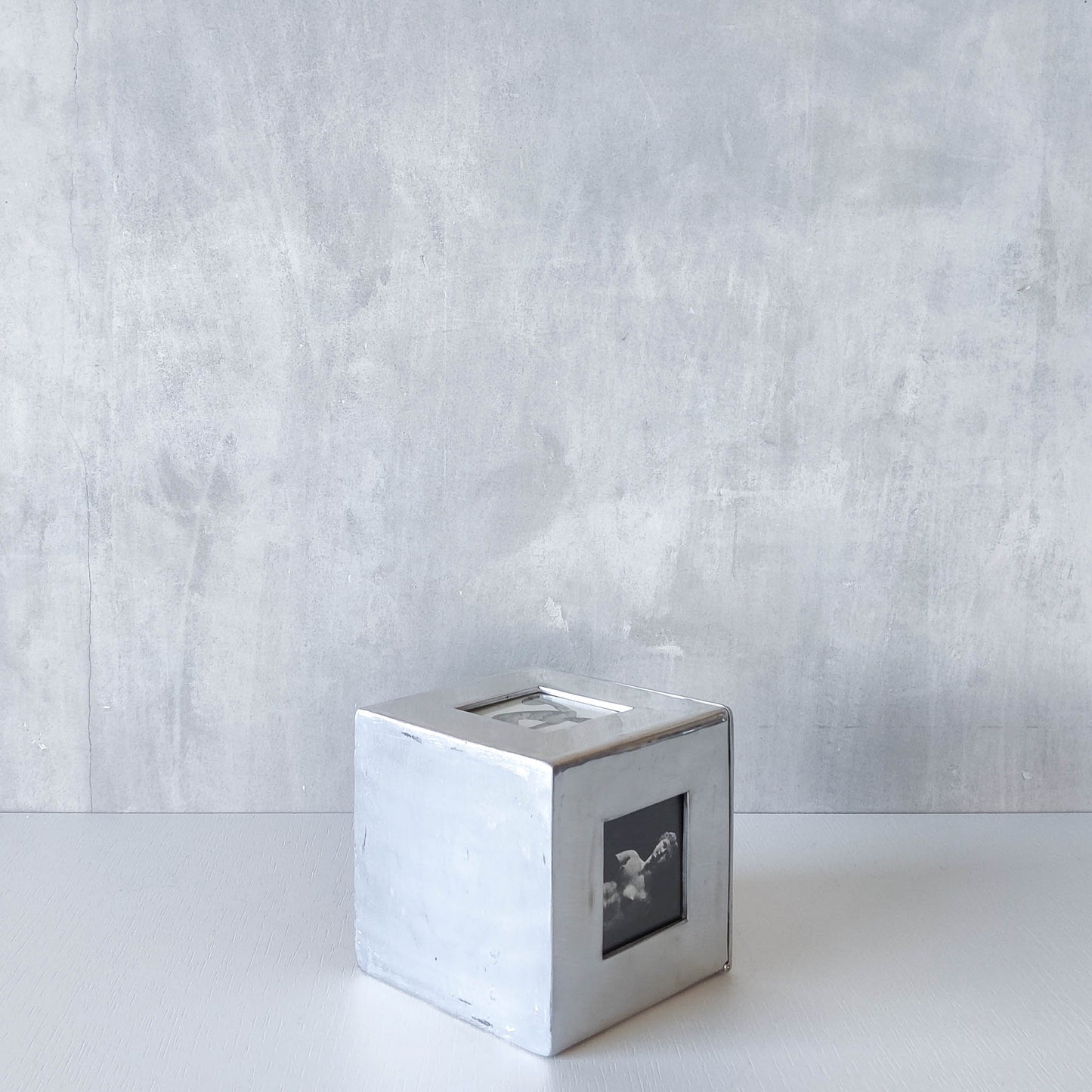 Vintage 00s heavy chunky cast aluminium photo frame box cube