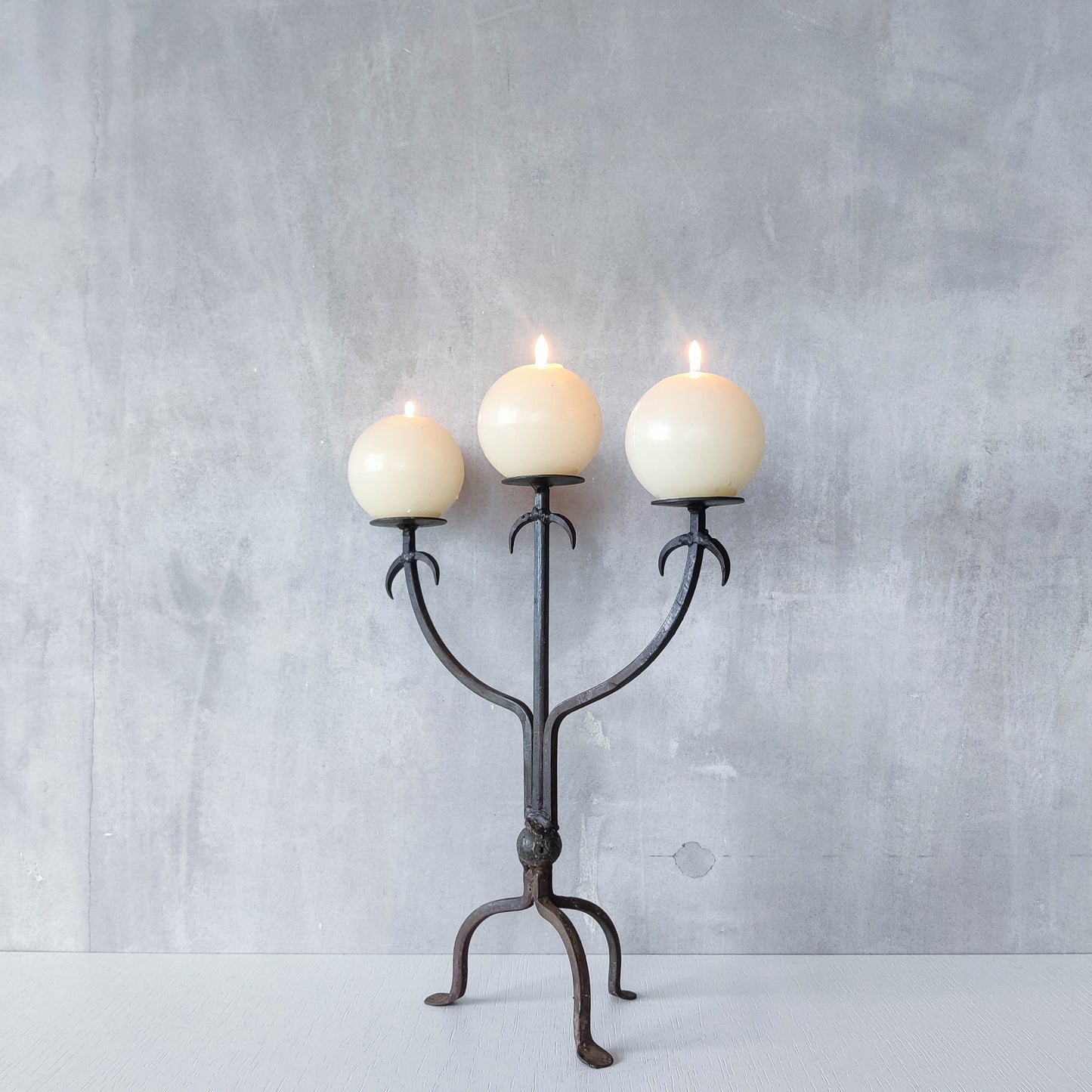 Vintage primitive style wrought iron welded 3 arm candelabra