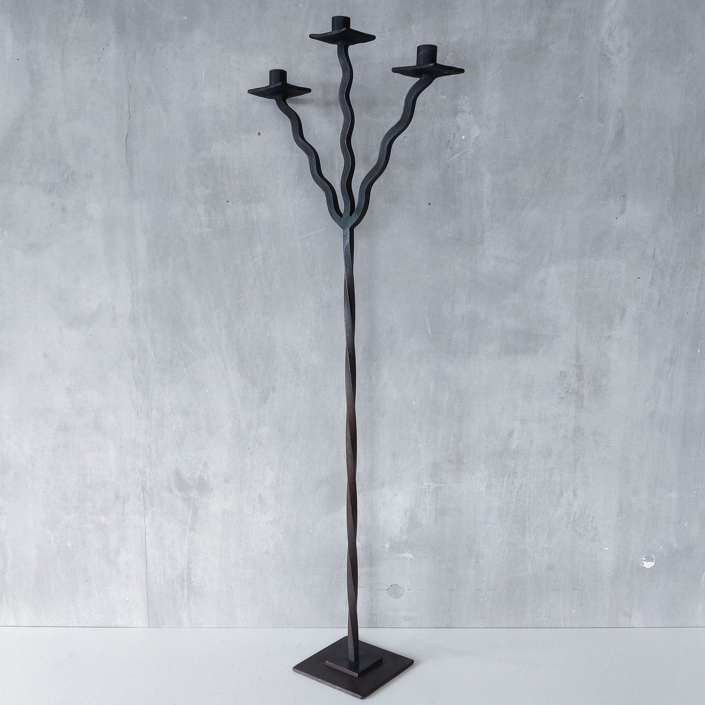 Vintage 1980s large artisan wrought iron metal wavy twisted sculptural candelabra