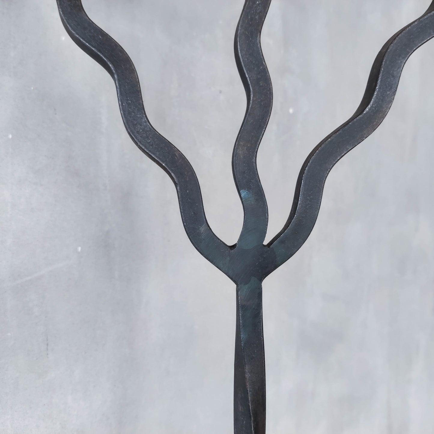 Vintage 1980s large artisan wrought iron metal wavy twisted sculptural candelabra