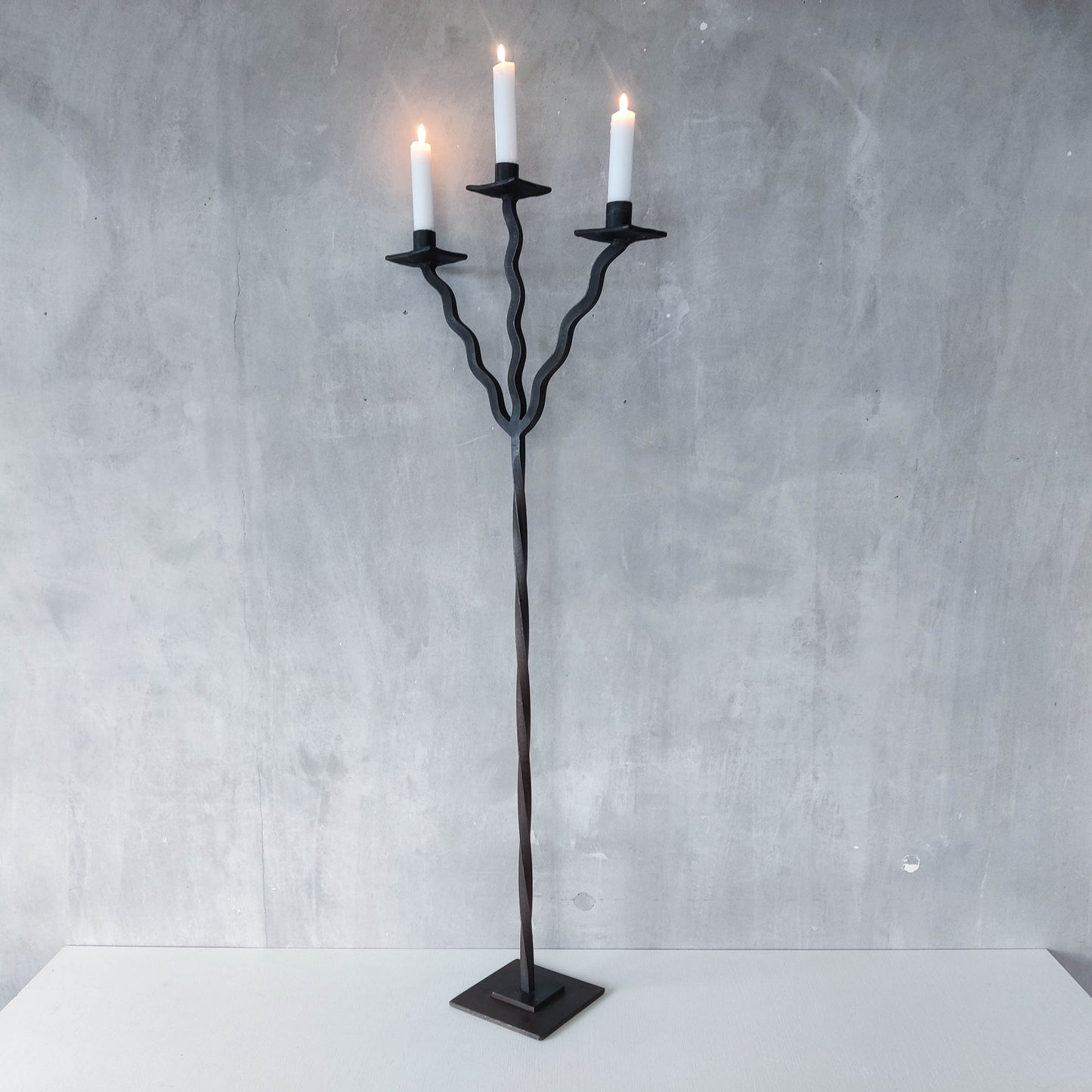 Vintage 1980s large artisan wrought iron metal wavy twisted sculptural candelabra