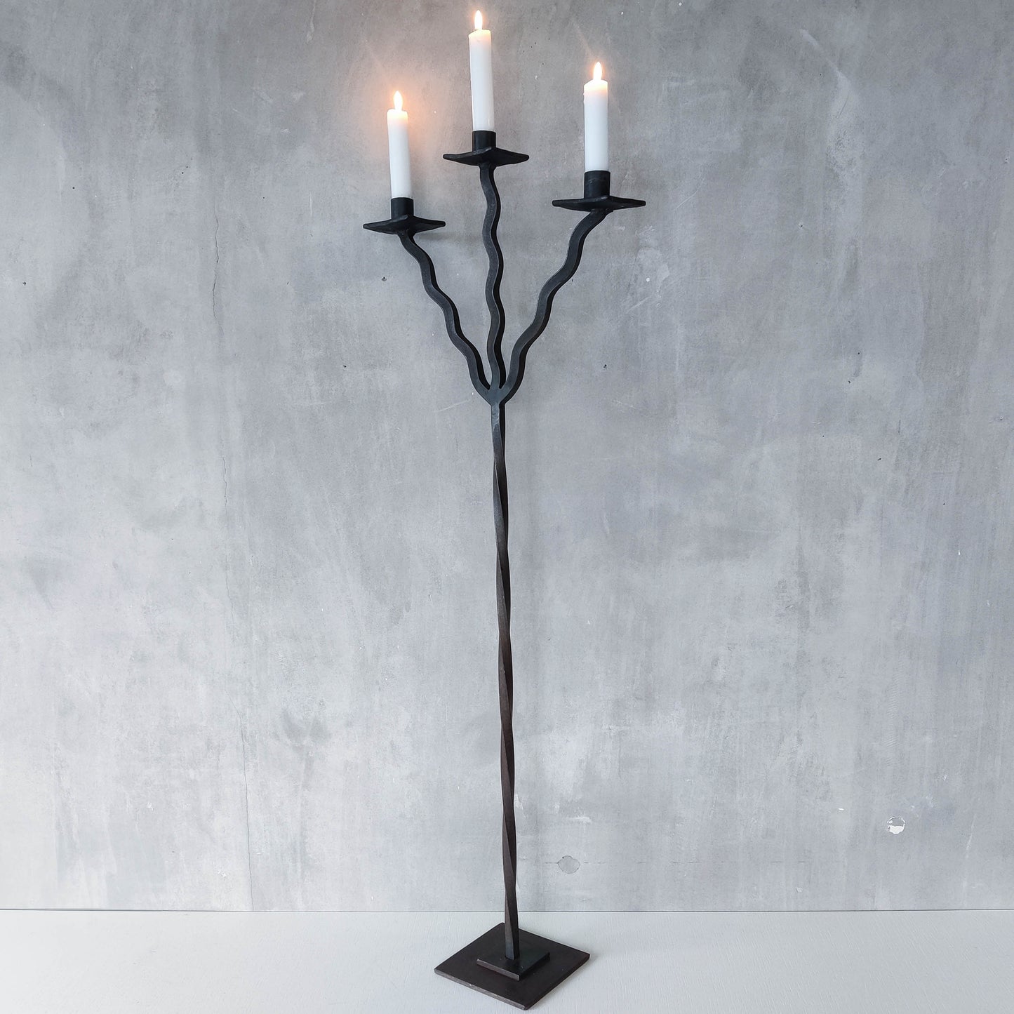 Vintage 1980s large artisan wrought iron metal wavy twisted sculptural candelabra