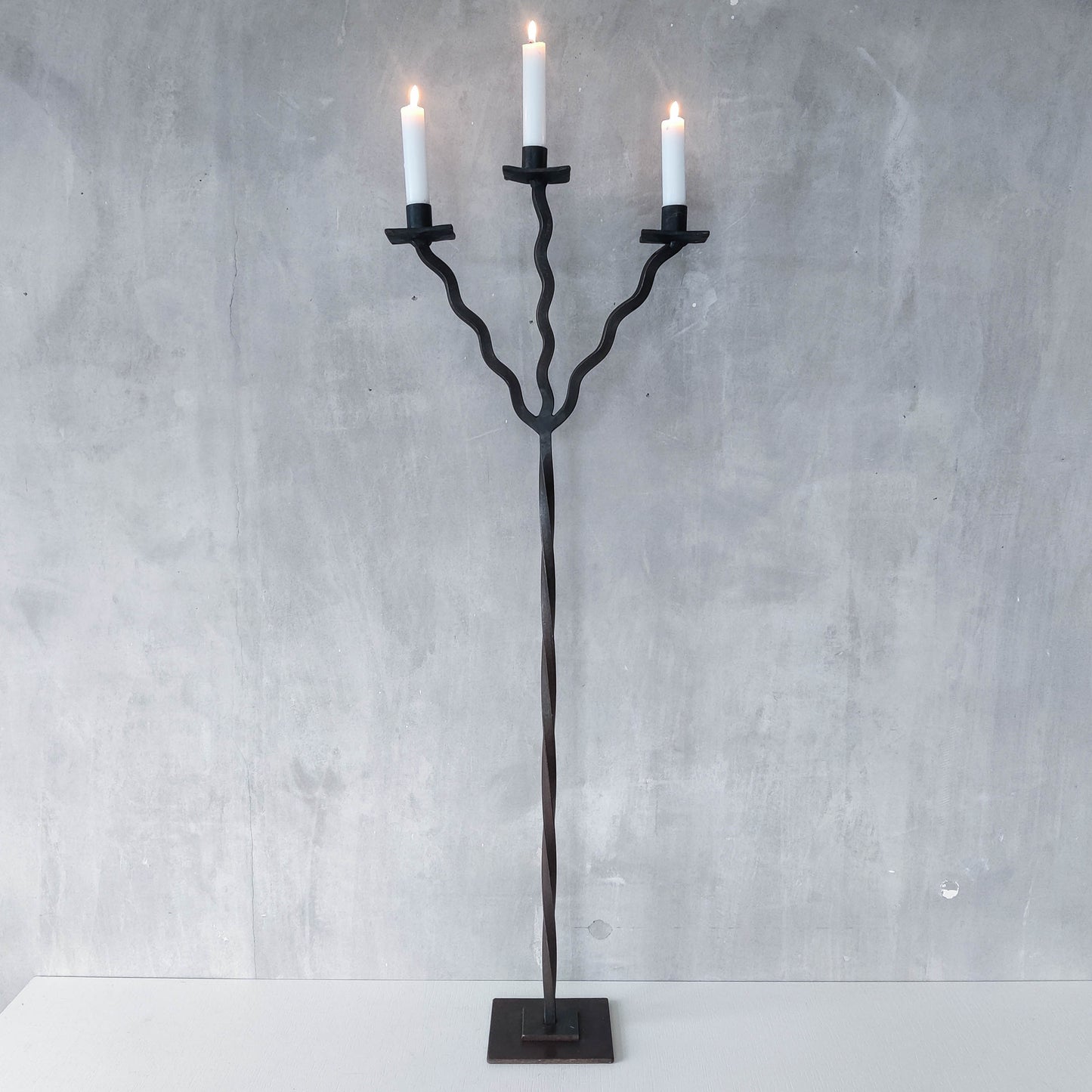 Vintage 1980s large artisan wrought iron metal wavy twisted sculptural candelabra