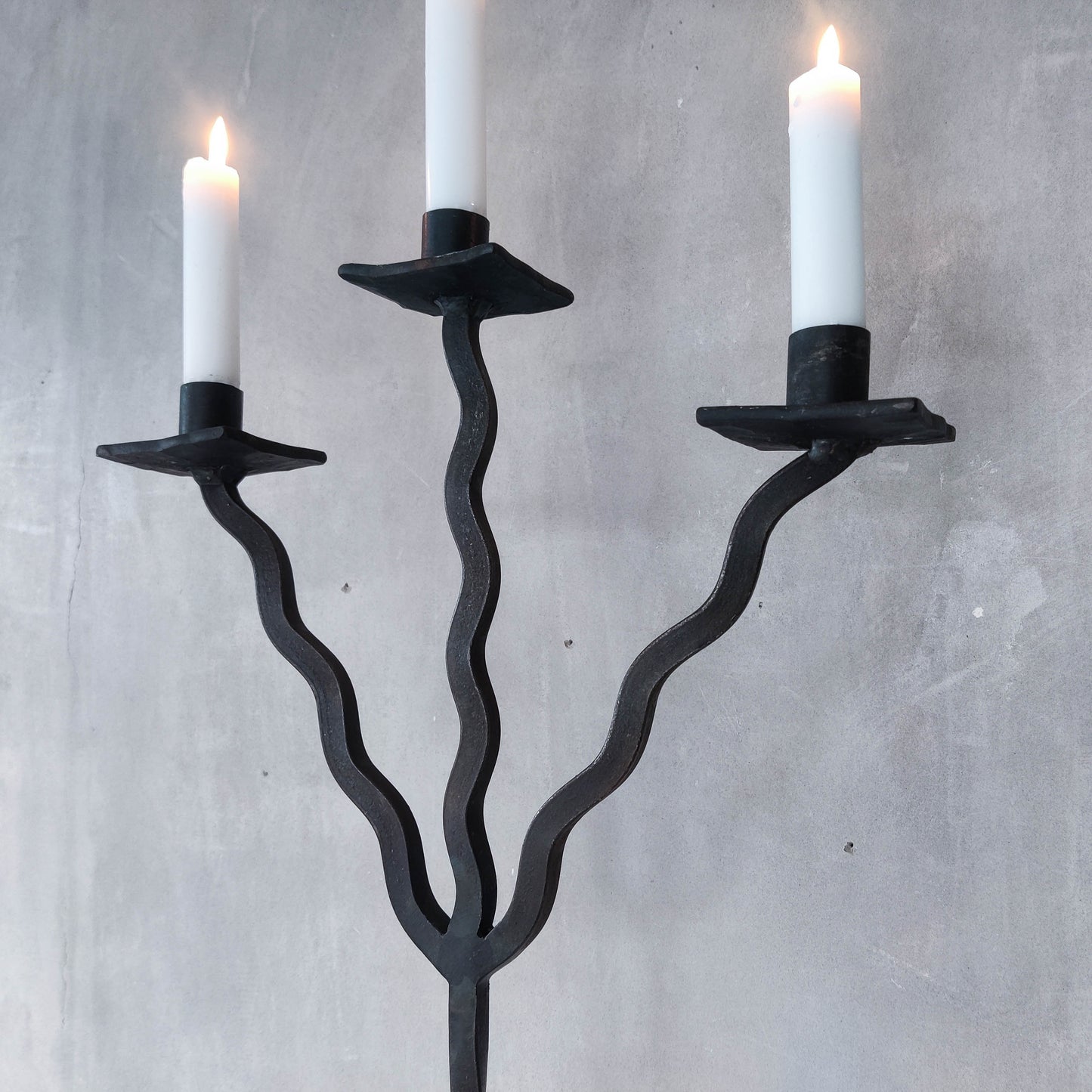 Vintage 1980s large artisan wrought iron metal wavy twisted sculptural candelabra