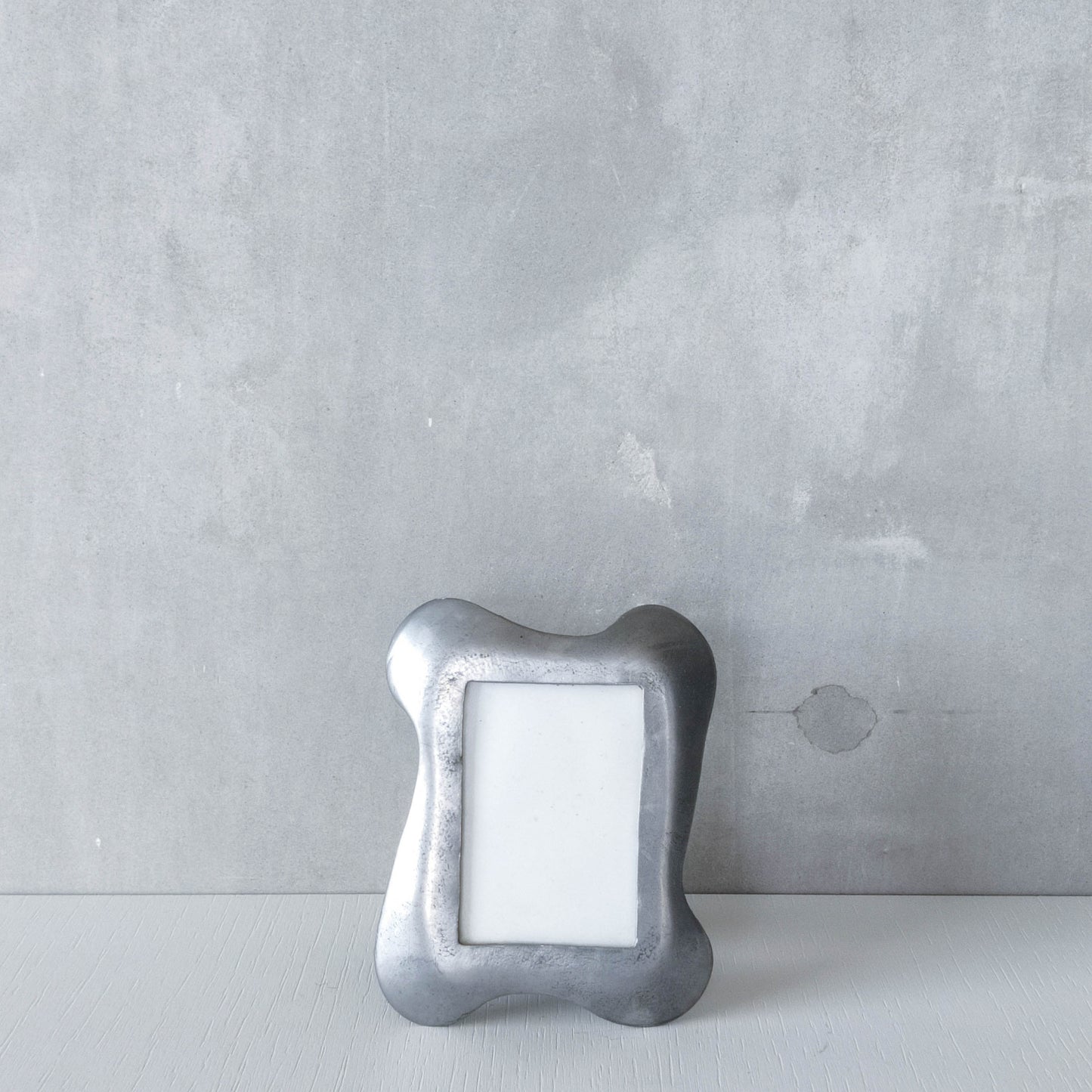 Vintage 1990s wavy pewter chunky organic modernist form picture photo frame