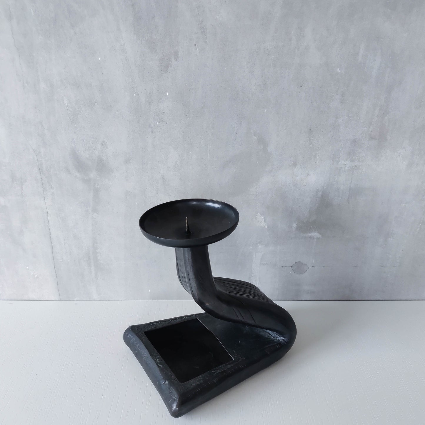 Midcentury brutalist forged patinated copper sculptural candle holder vide poche