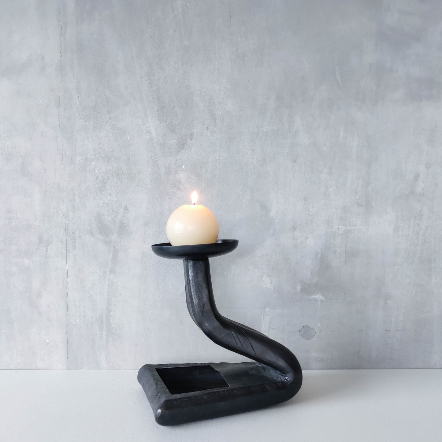 Midcentury brutalist forged patinated copper sculptural candle holder vide poche