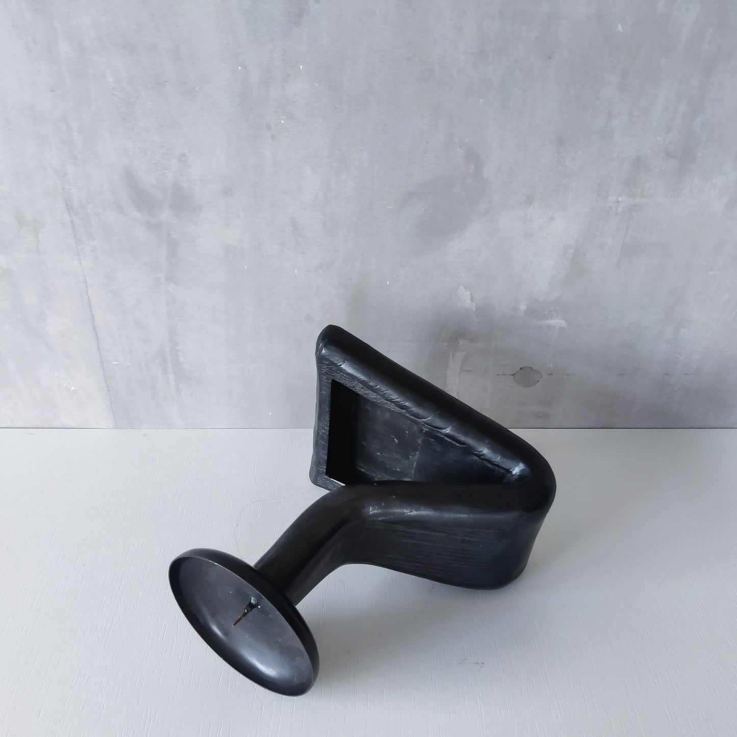 Midcentury brutalist forged patinated copper sculptural candle holder vide poche