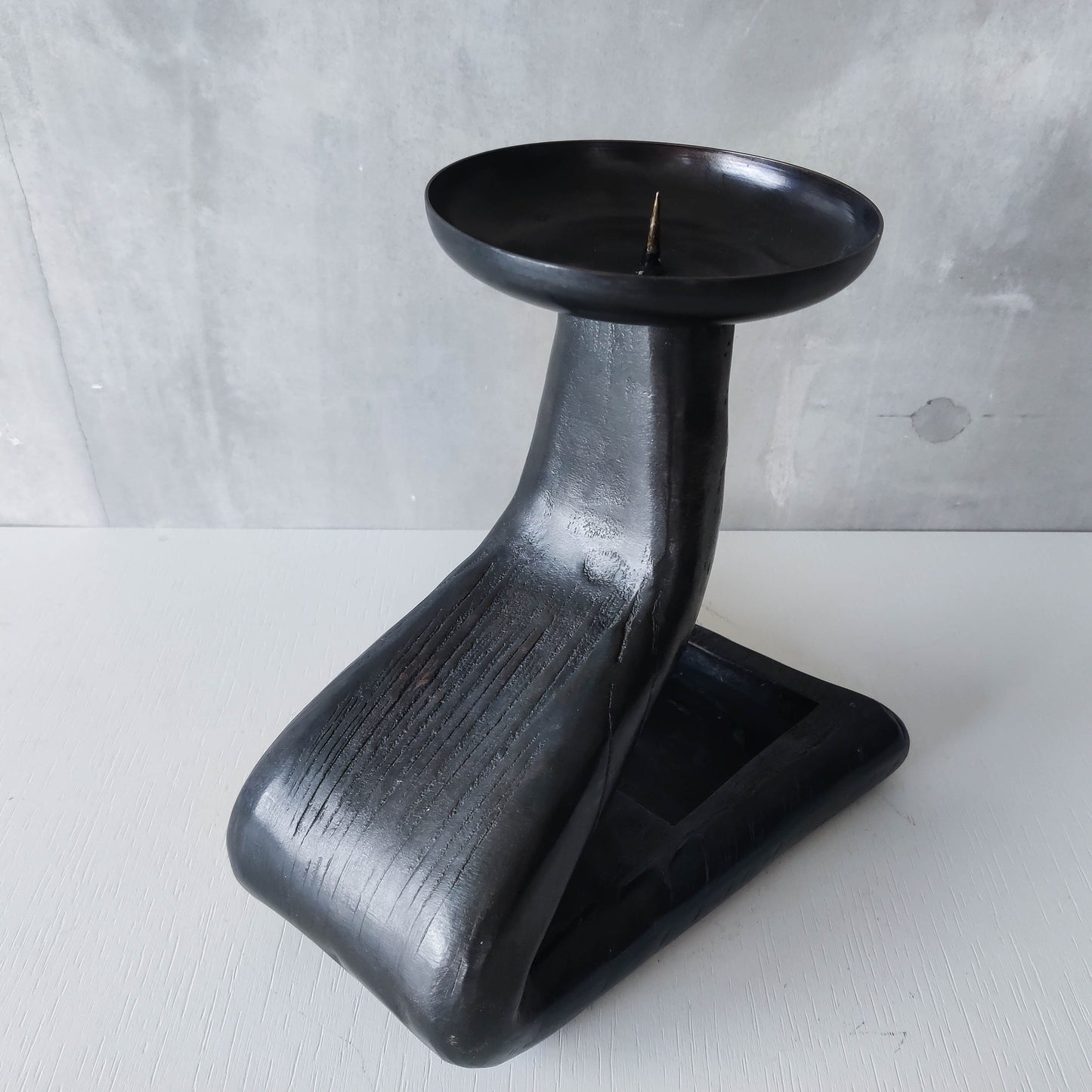 Midcentury brutalist forged patinated copper sculptural candle holder vide poche